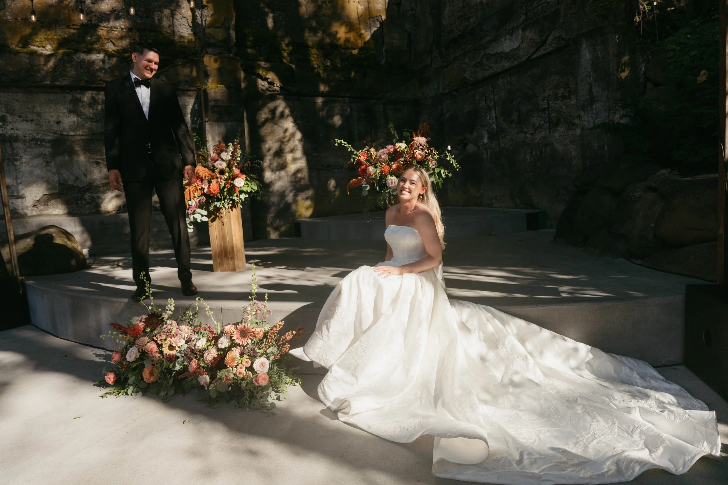 EDITORIAL  &  ROMANTIC IMAGERY   # About Us# | FOR THE HOPELESSLY NOSTALGIC