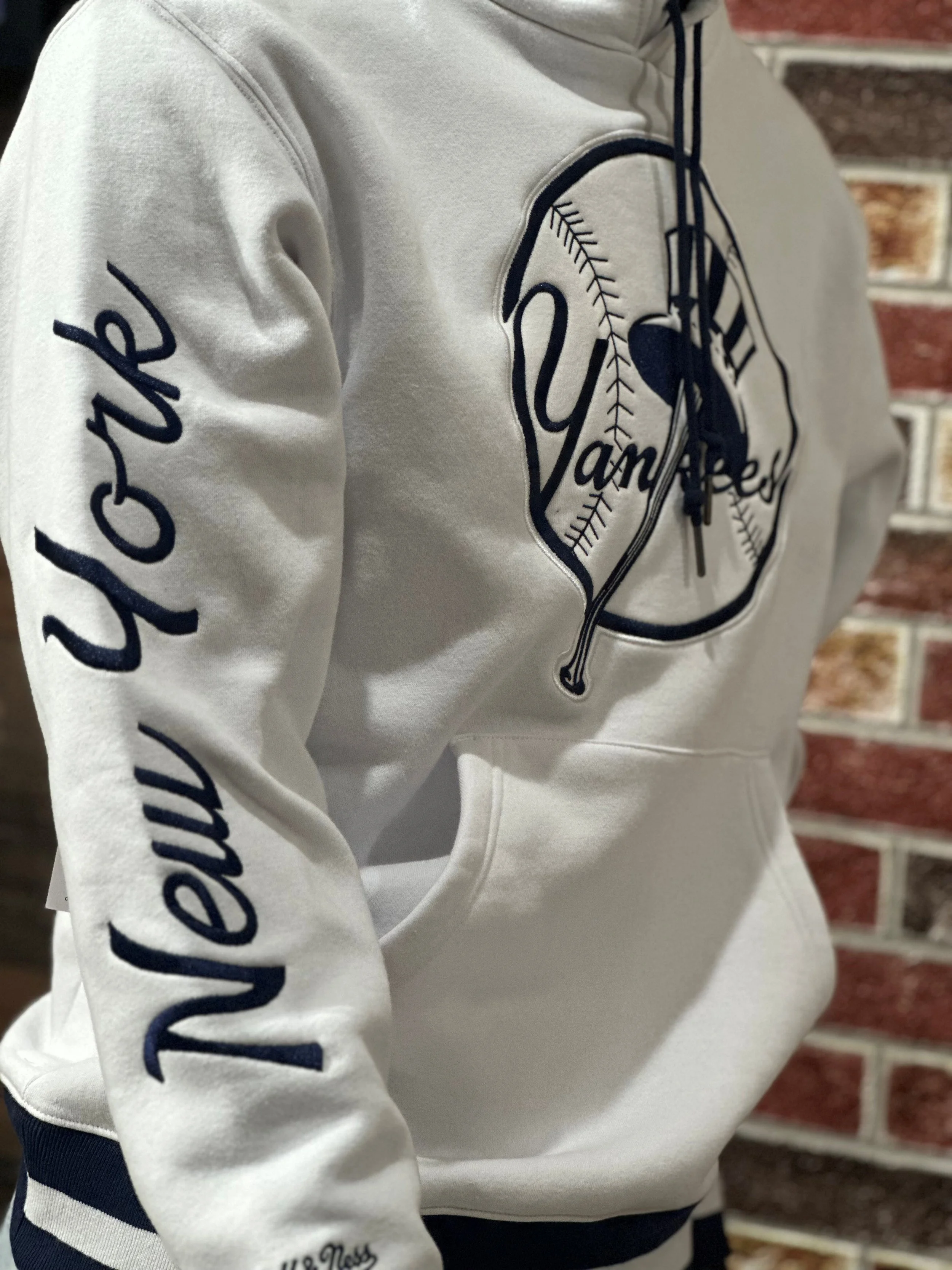 Yankees White Arm View.jpg