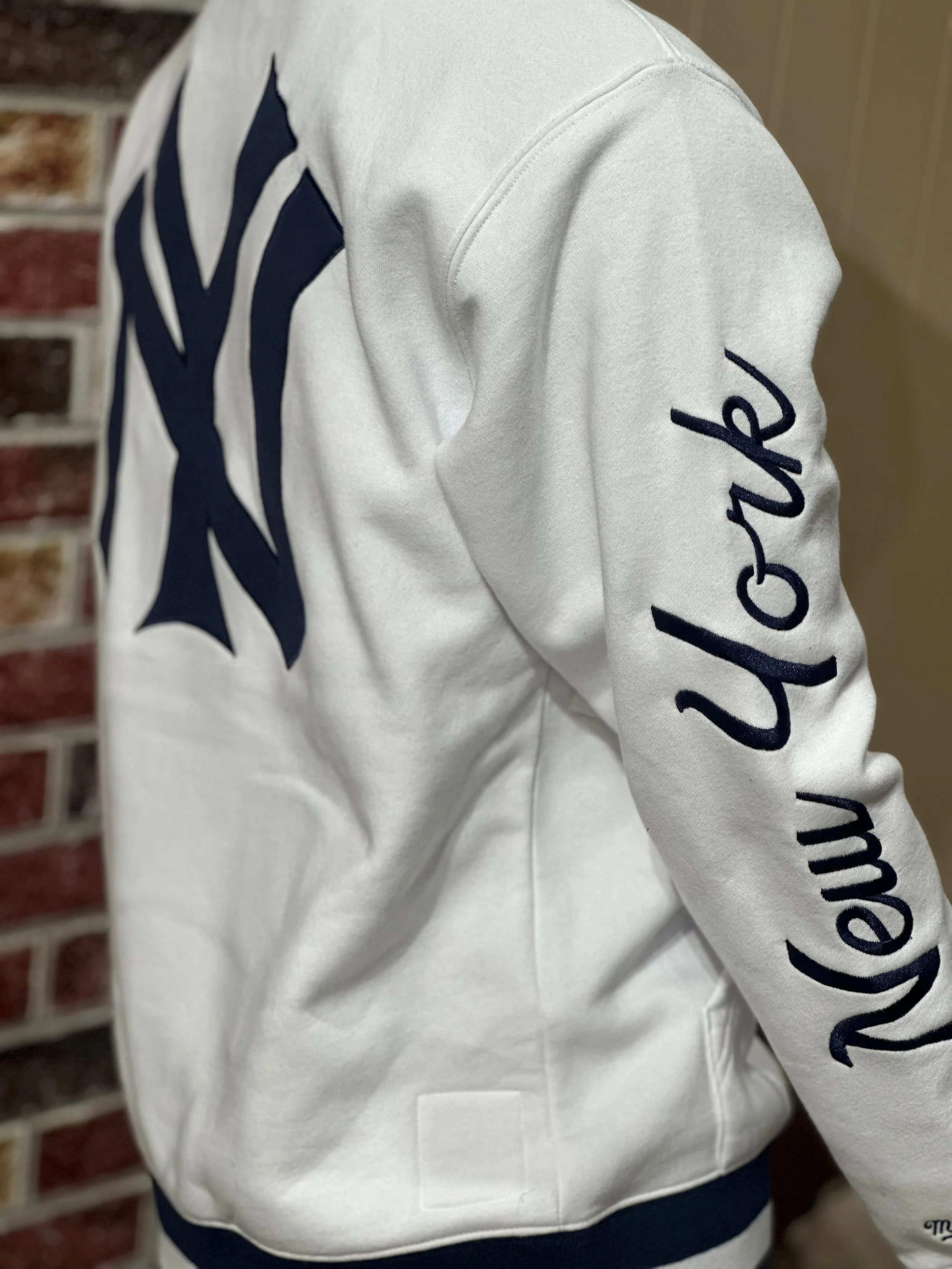 Yankees White Arm.jpg