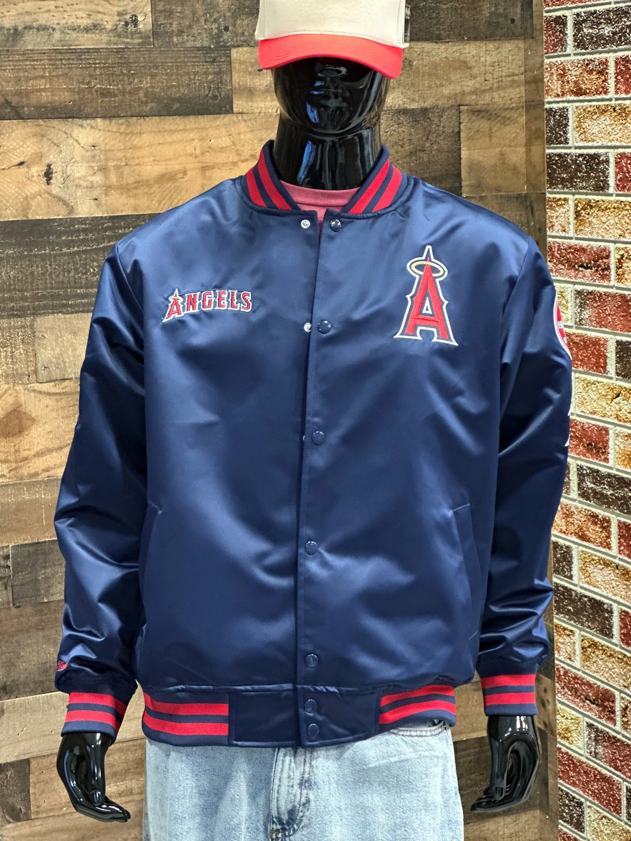 Angels Jacket M Front.jpg