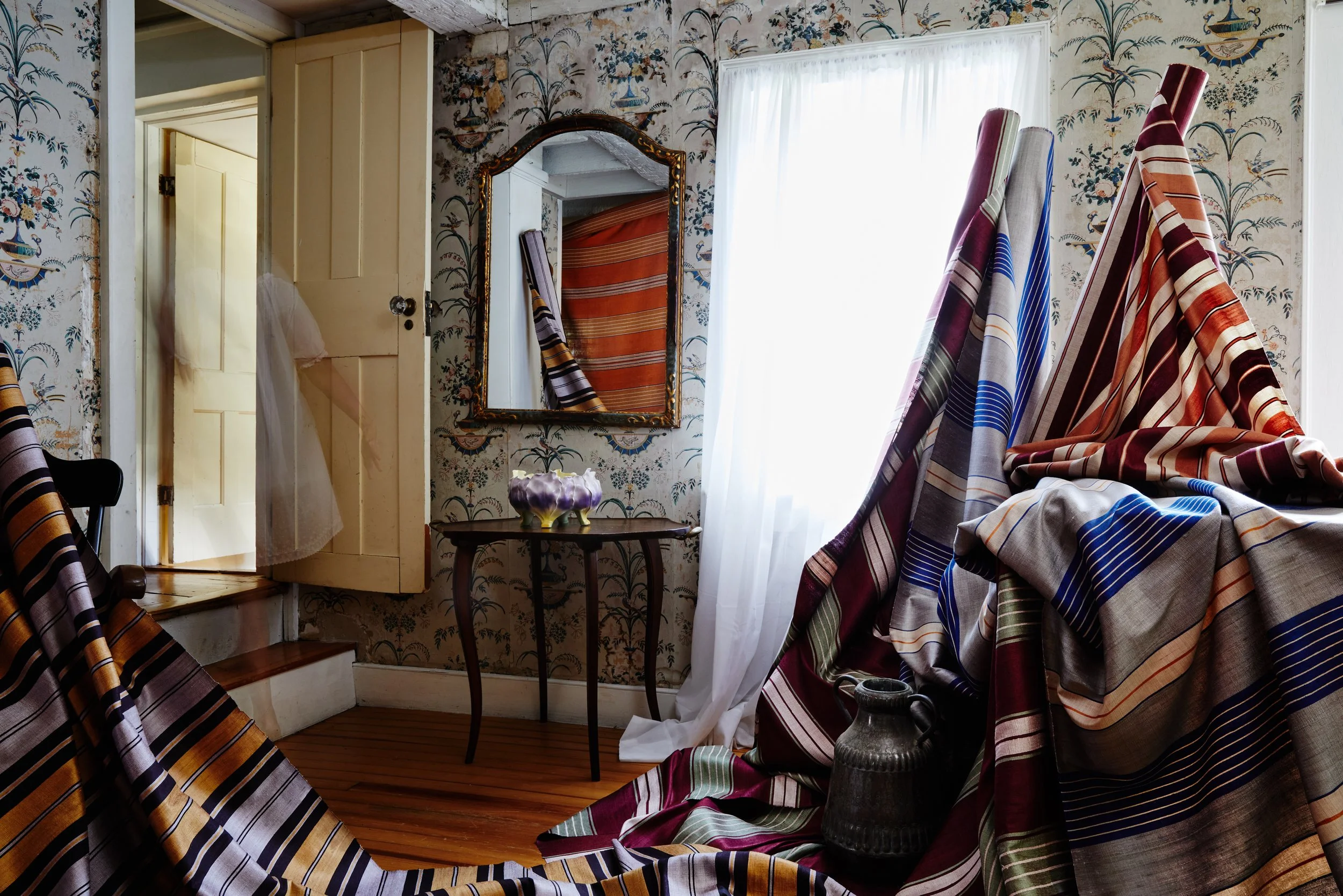 Shot02_StripesLivingRoom_003 copy.jpg