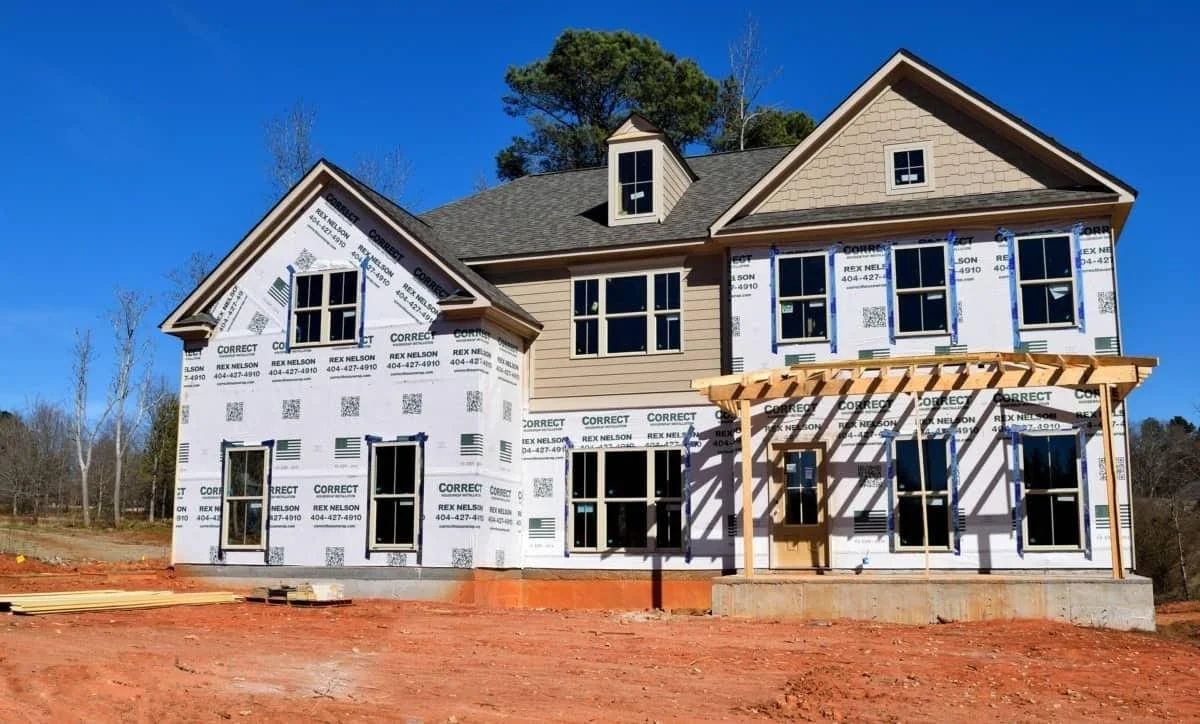 Building a House: Your Step-By-Step Guide to Creating a Home You Love