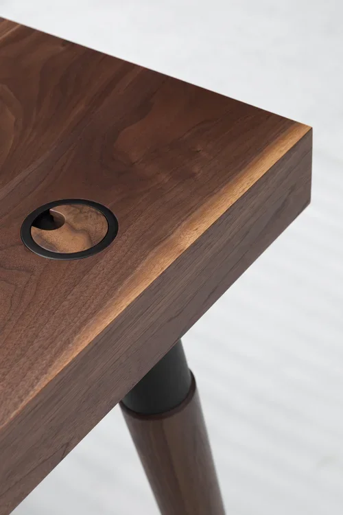 Anchor & Canvas Luxury Furniture