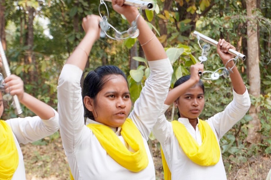 Endlich ist es wieder soweit. Zum ersten Mal nach einer zweij&auml;hrigen Coronapause konnte die Schule in Odisha ihr Jahresfest wieder so feiern wie es Sch&uuml;ler*innen und Besucher*innen lieben: Laut, bunt und voller &Uuml;berraschungen. Die letz