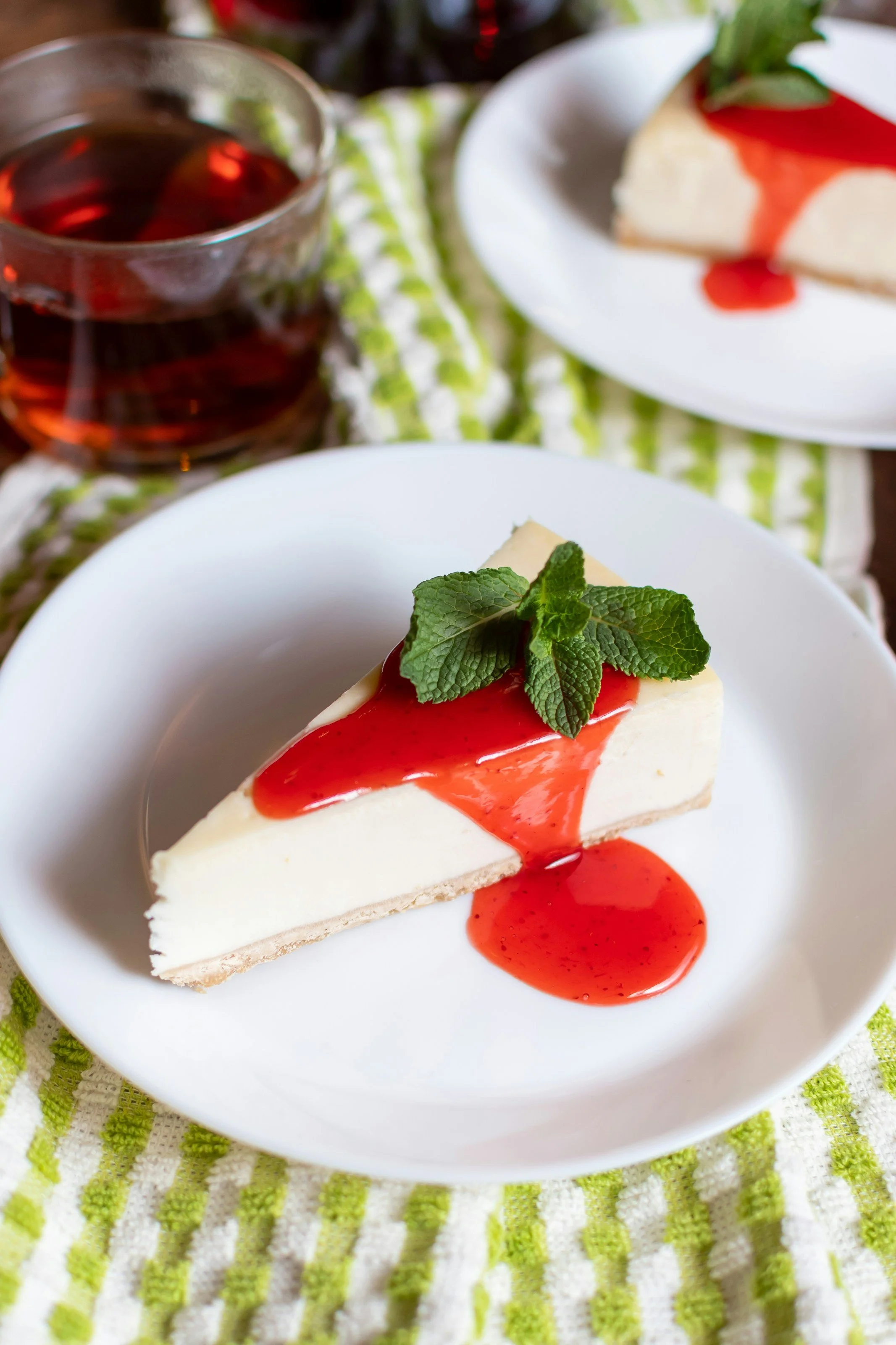 This doesn't taste like cheesecake.