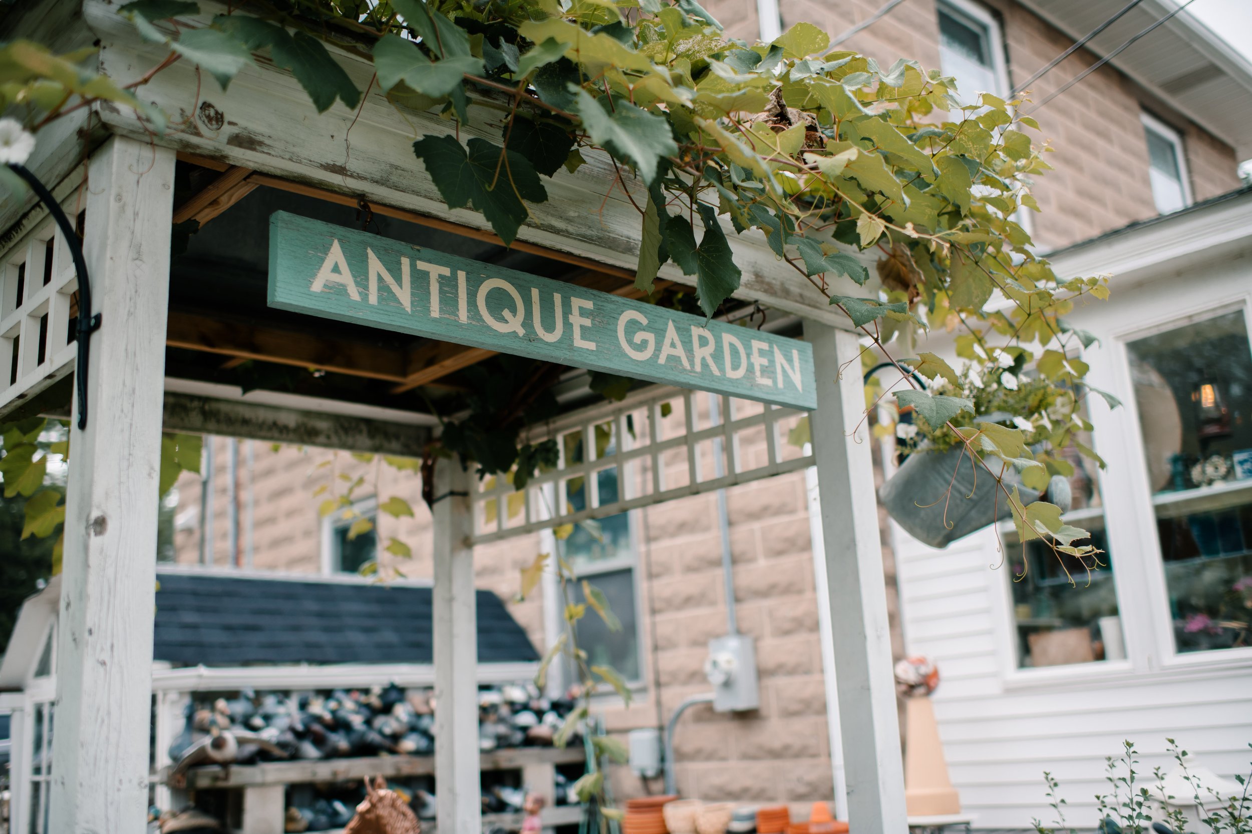 The holiday season is almost here, and Antioch’s shops and restaurants are ready to welcome visitors from near and far.