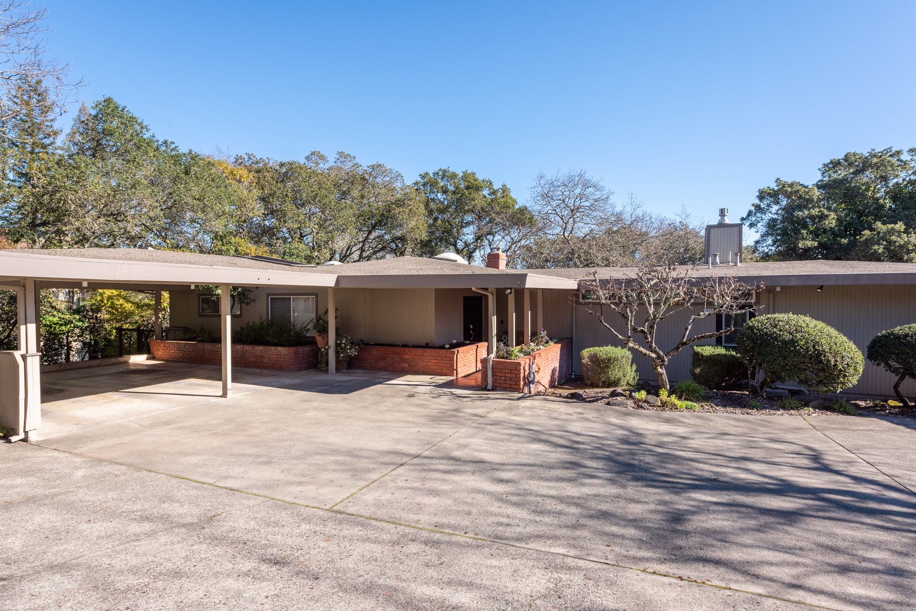 2226 Sunrise Ave-2.jpg