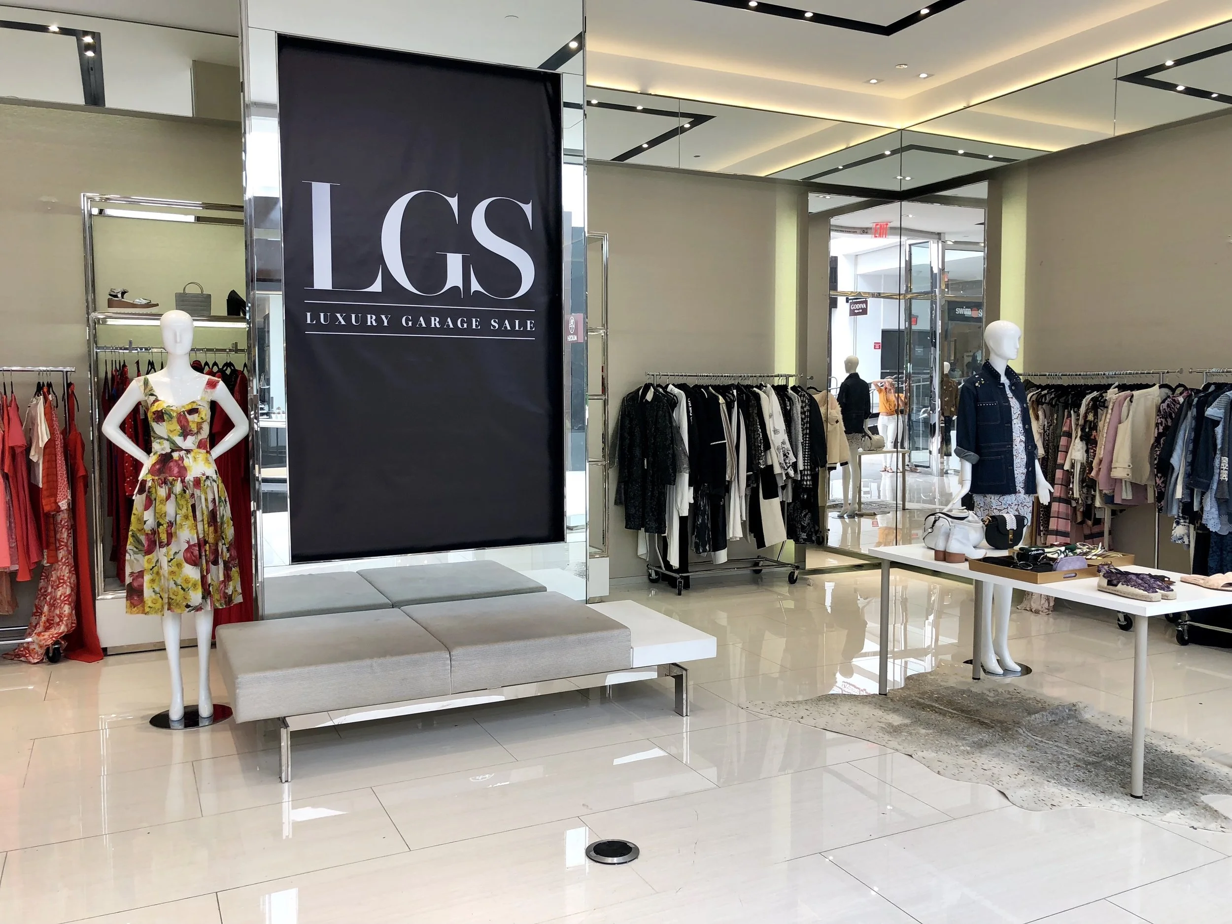 Luxury Garage Sale Coming to St. Louis