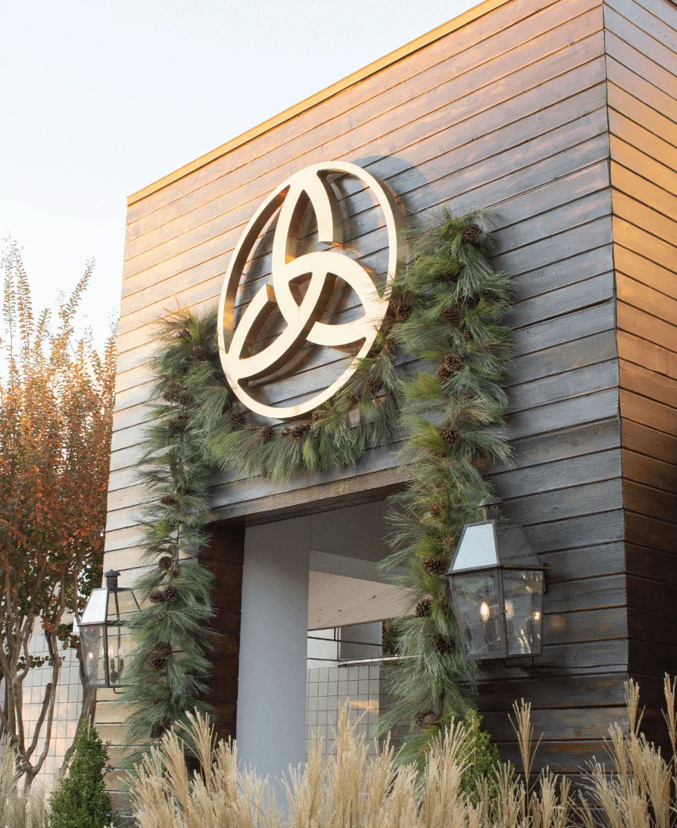 You Know the Holidays Have Kicked Off When Hearth &amp; Soul Celebrates With Annual Window Reveal