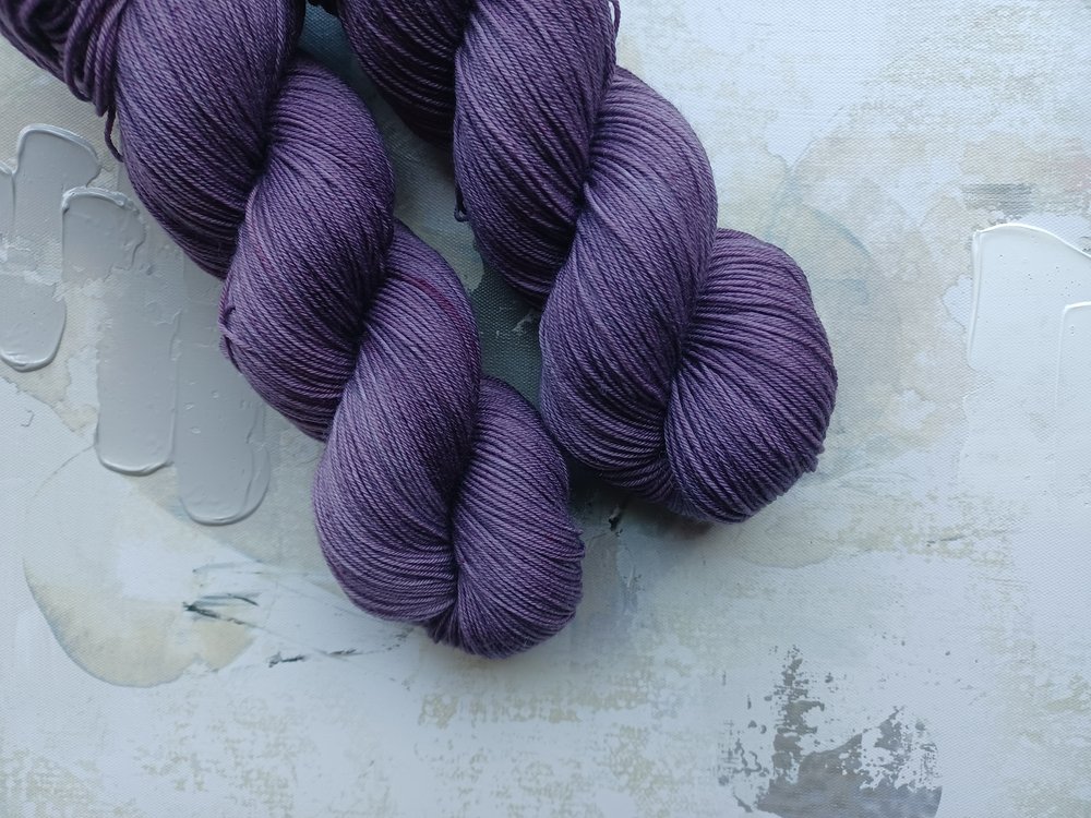 Eggplant - Hand-dyed Yarn, Sock Yarn, Wool Yarn - Dark Purple – 75/25  Superwash Merino and Nylon – Fingering Weight -100g — Craftily Dyed Yarn