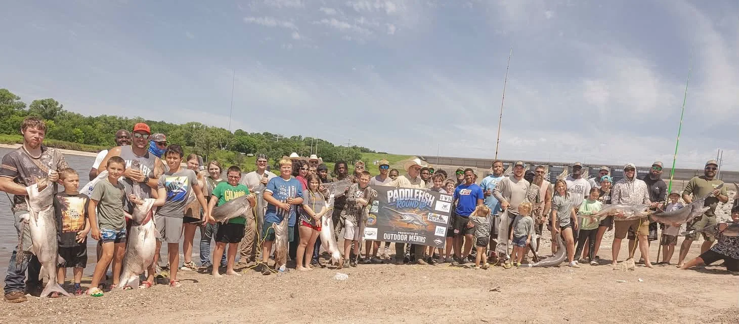 Paddle Fish Snagging with Next Generation Outdoors and Tru-Lubricants at Kaw Lake 8-16-2026