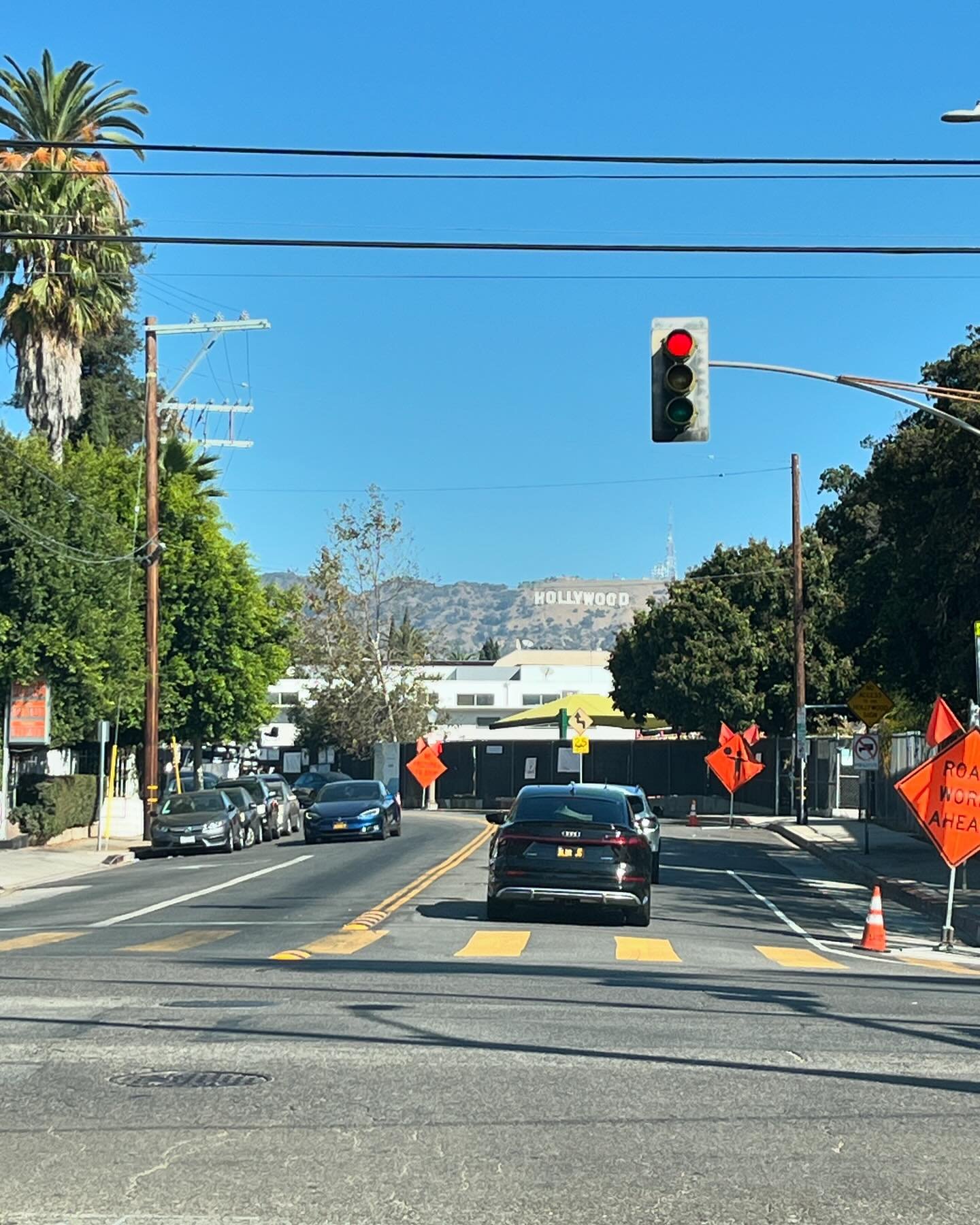 I&rsquo;m late in posting my Hollywood client and as usual had to capture the famous Hollywood sign on my way up the hill to see the furniture install in the dining room and living room for our kitchen remodel as our first phase is done now onto the 