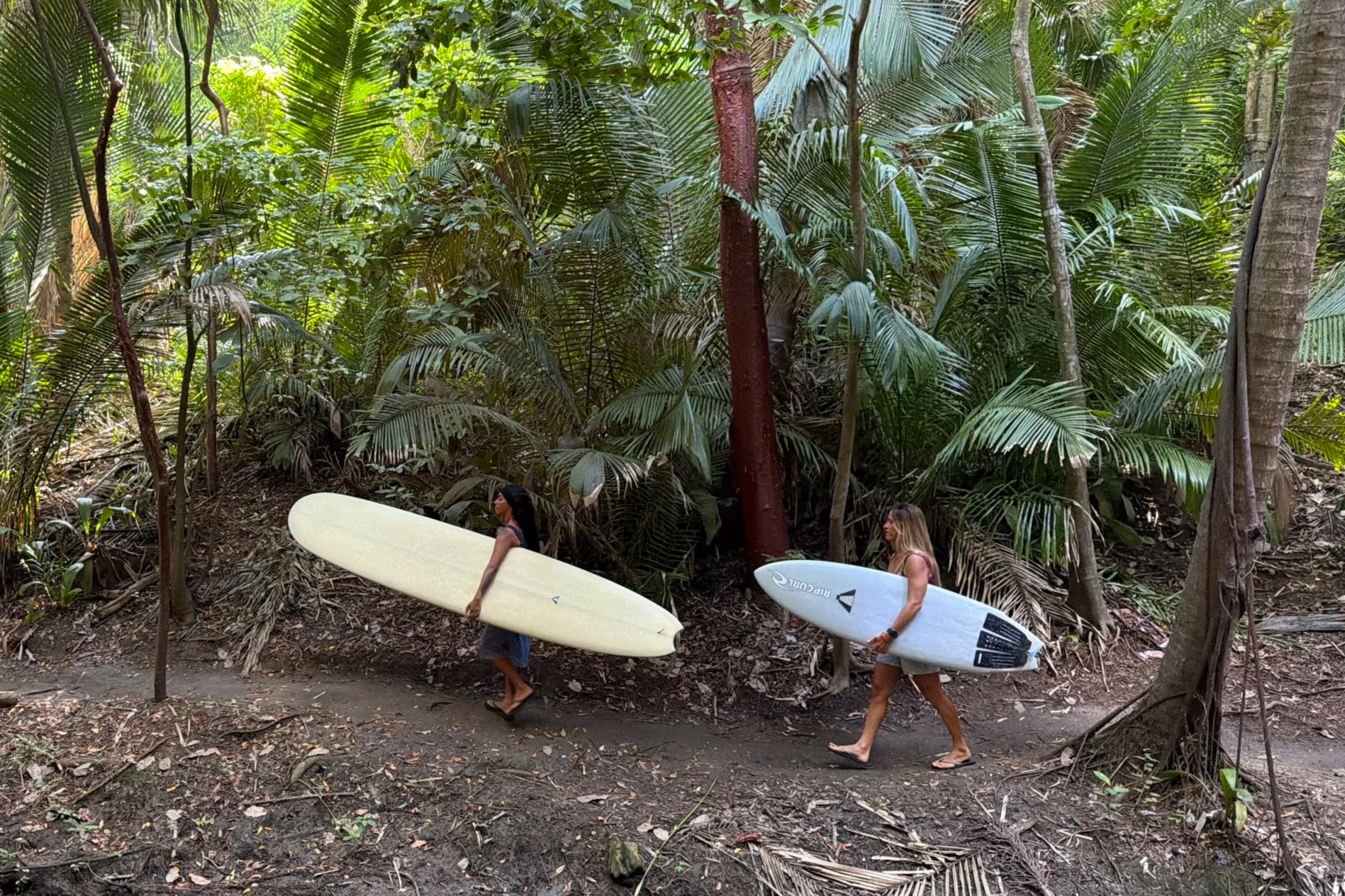 High Quality custom short board and longboard surfboards make in Sayulita, Nayarit Mexico
