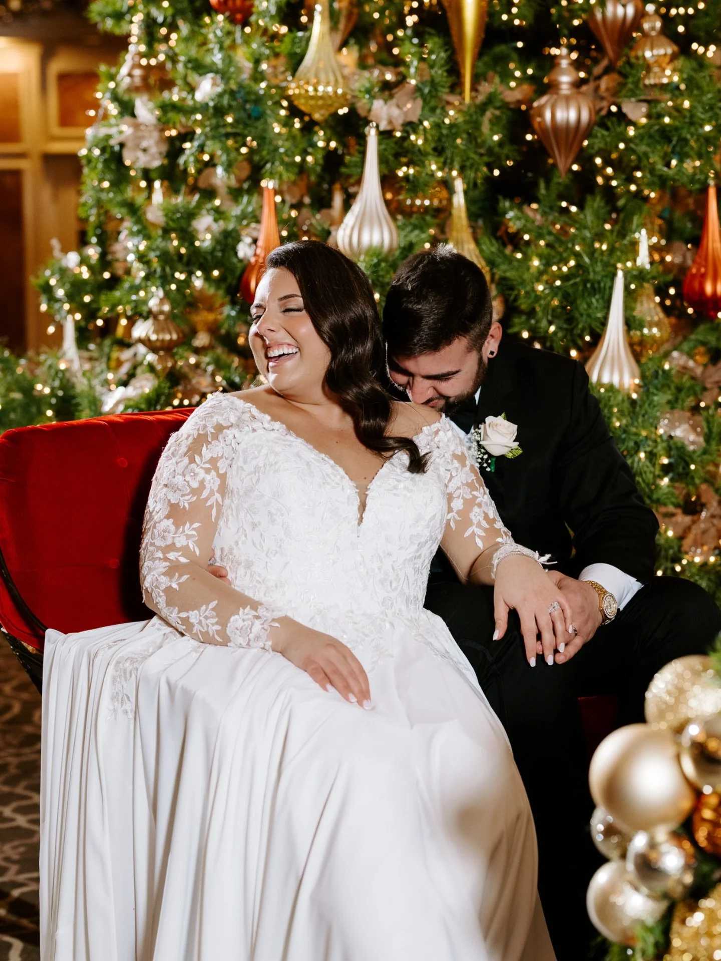 HANNAH + TREVOR DOMINGUEZ!!!!!! 12.06.25!!!

What a way to end our 2025 season. LOOK at this gorgeous Winter/Christmas wedding!!! We were WOWED when we walked into Drury Lane and saw all of the fun Christmas decor making for the cutest wedding photo 