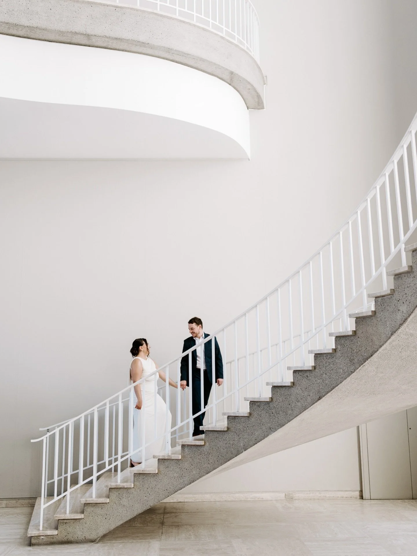 Cold days at the Art Institute 🫶🏻

I HAVE SO MUCH TO SHARE from the last couple of months ohhhhh my goodness!!! Things got so busy there that I was definitely slacking on my posting but WE ARE BACK!!! 

Always the absolute best seeing Tori + Zack. 