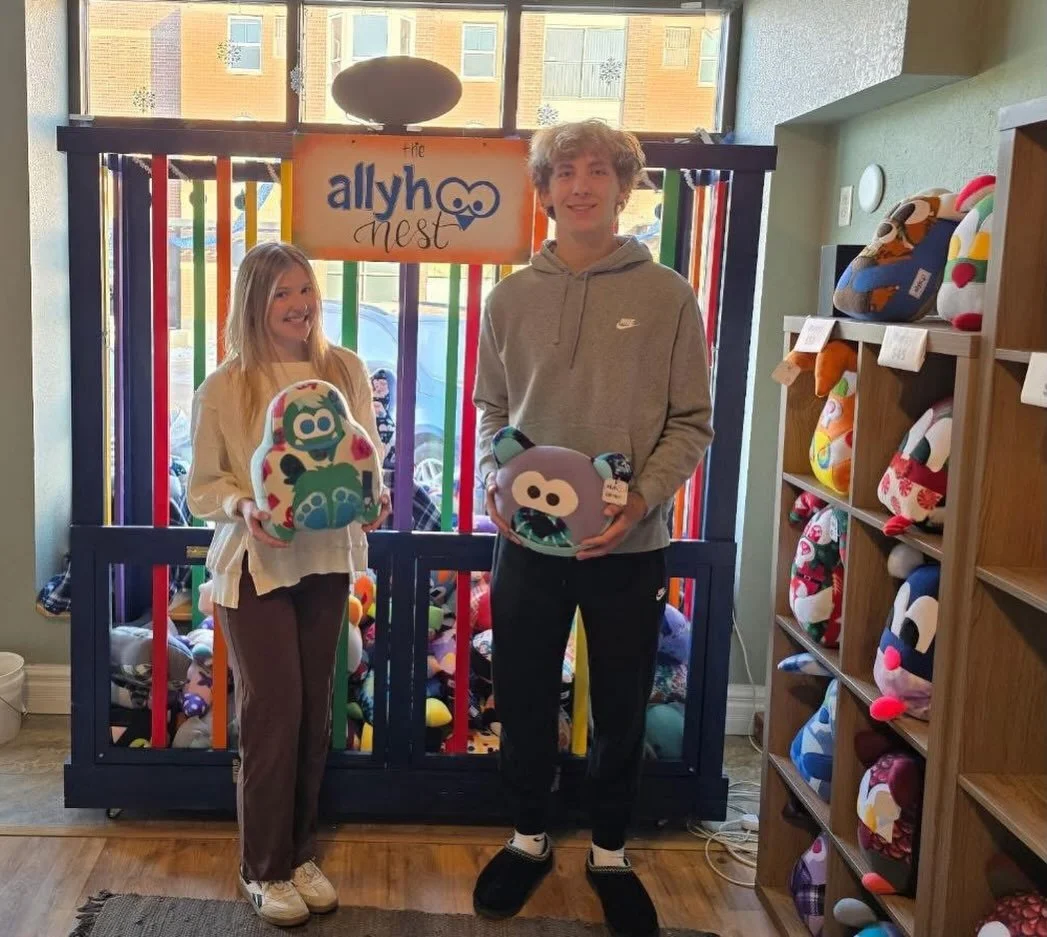 Come check out these super cool high school Seniors!! Please give a HUGE welcome to Juliana, Thomas, and Mandy!

These amazing students are interns with us for the next 8 weeks at Allyhoo for their CAPS program through school. We could not be more ex