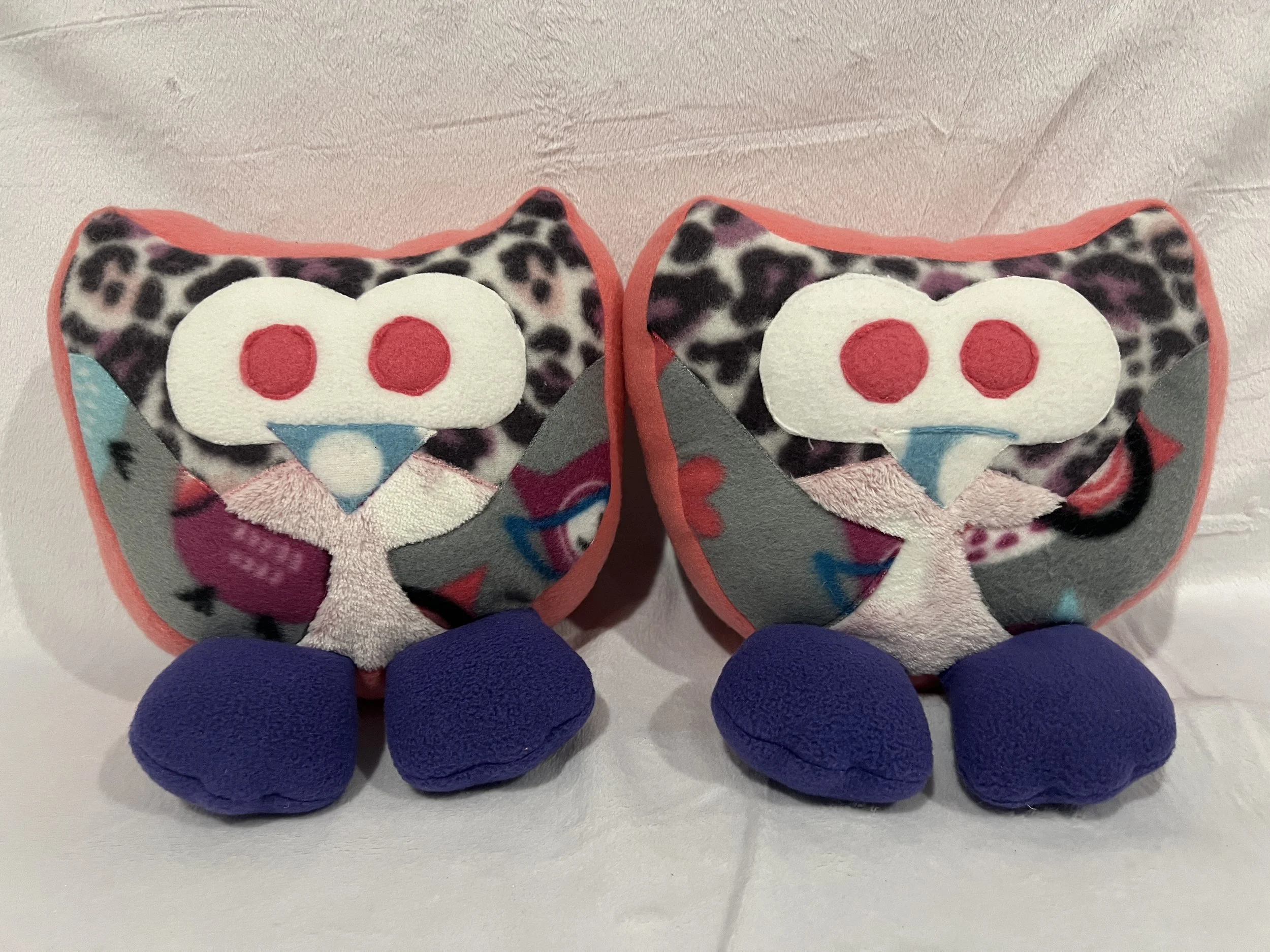 Pink Cheetah Minnihoo