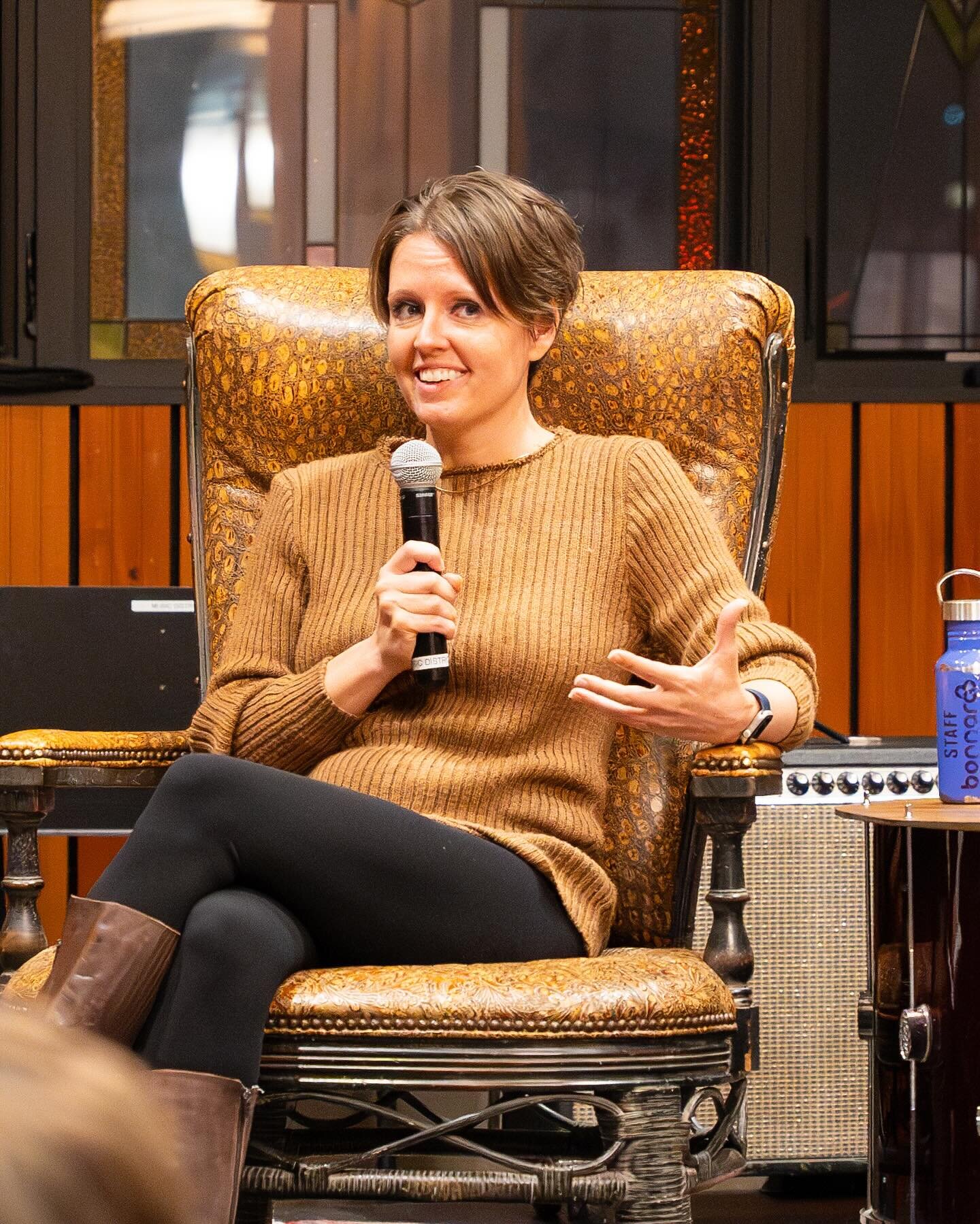 SO amazing having Emily White (author, podcaster, &amp; founder of #iVoted Fest) at the Music District last week &ndash;&nbsp;dishing out some stellar tips on navigating the music industry &amp; boosting your music career 🚙

Here are some highlights