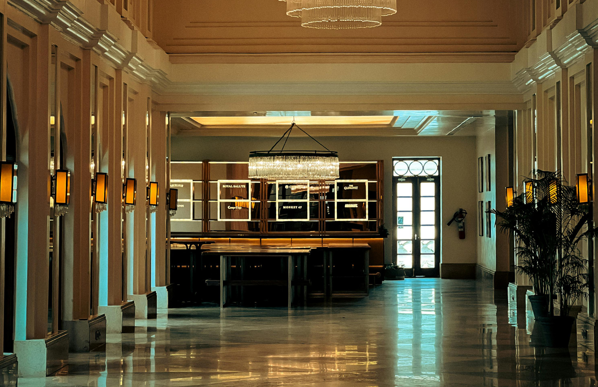 Industry Confidential V6 I3