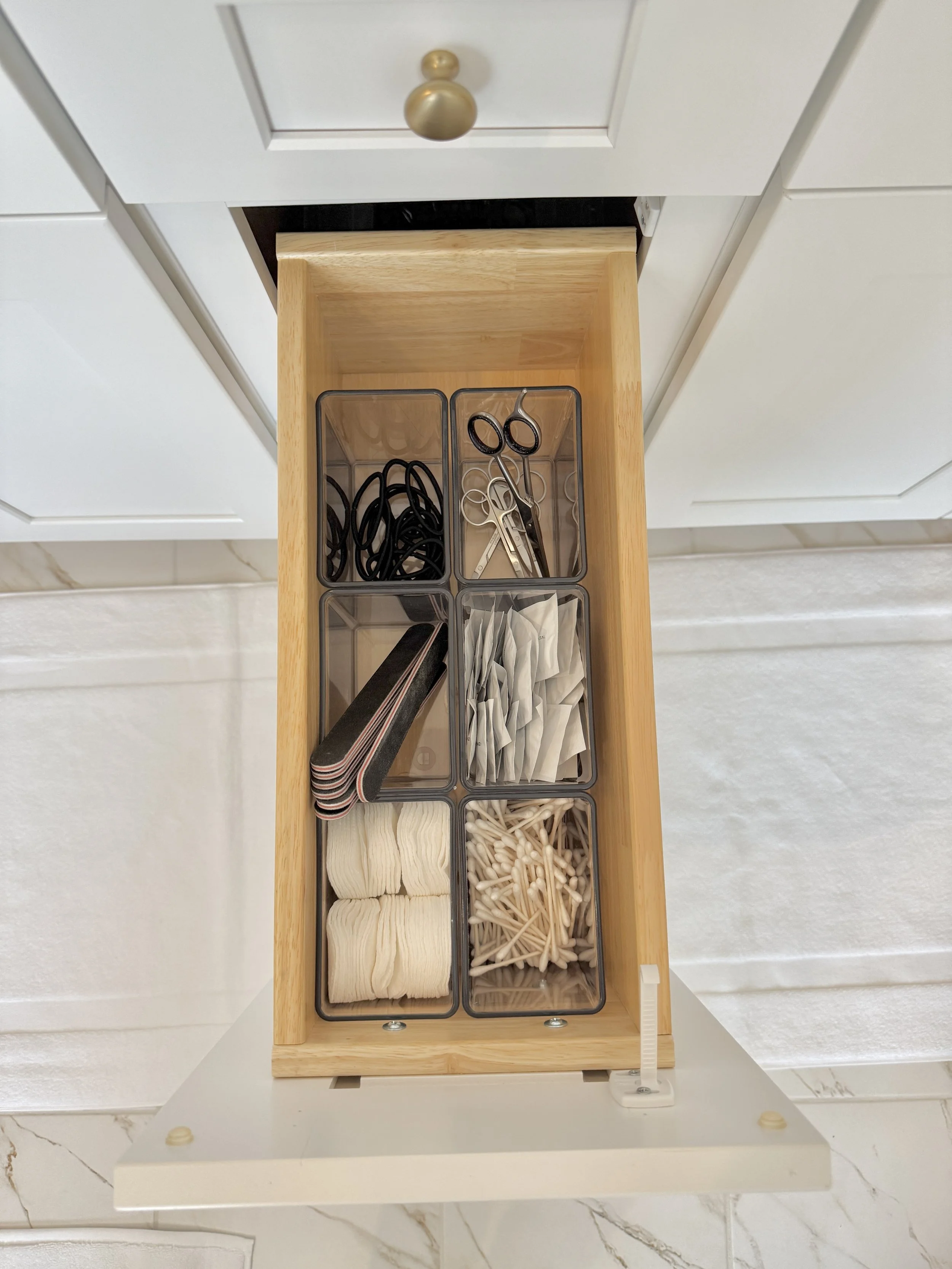 bathroom organizer.jpg
