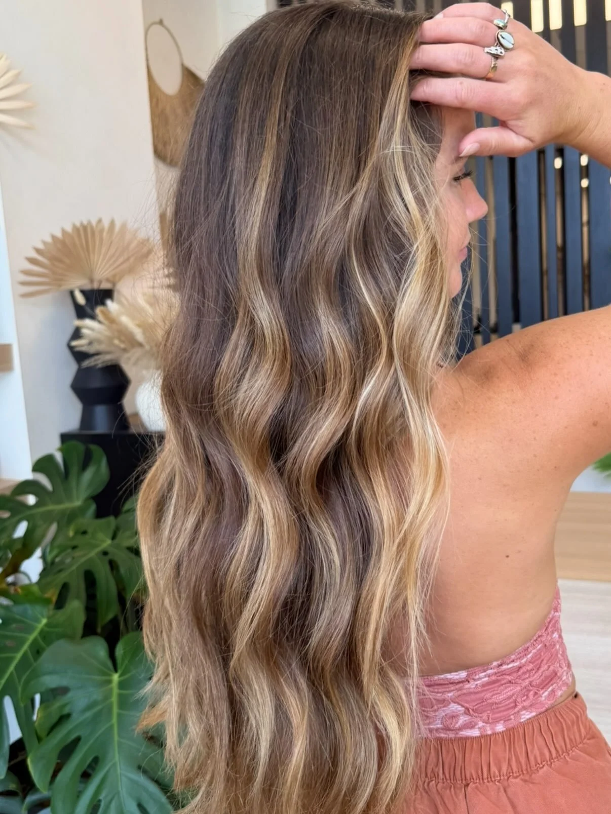 The art of hand painted balayage &mdash; 
My signature bronde for the most low-maintenance beachy dream hair 🥥🌴

#charlestonbalayage #charlestonhairstylist #chs #hairpainting #mountpleasantsc