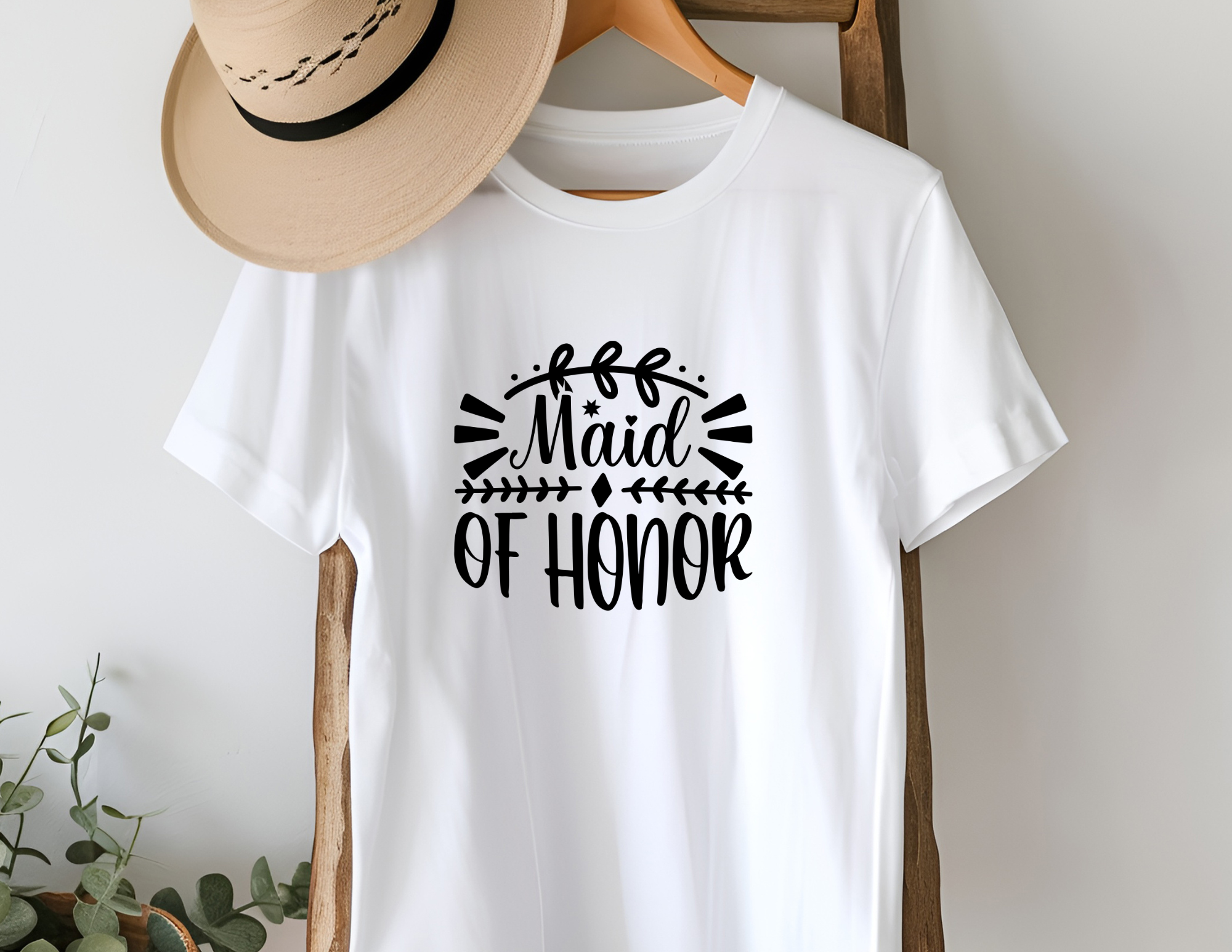 Maid-of-honor-tshirt.png