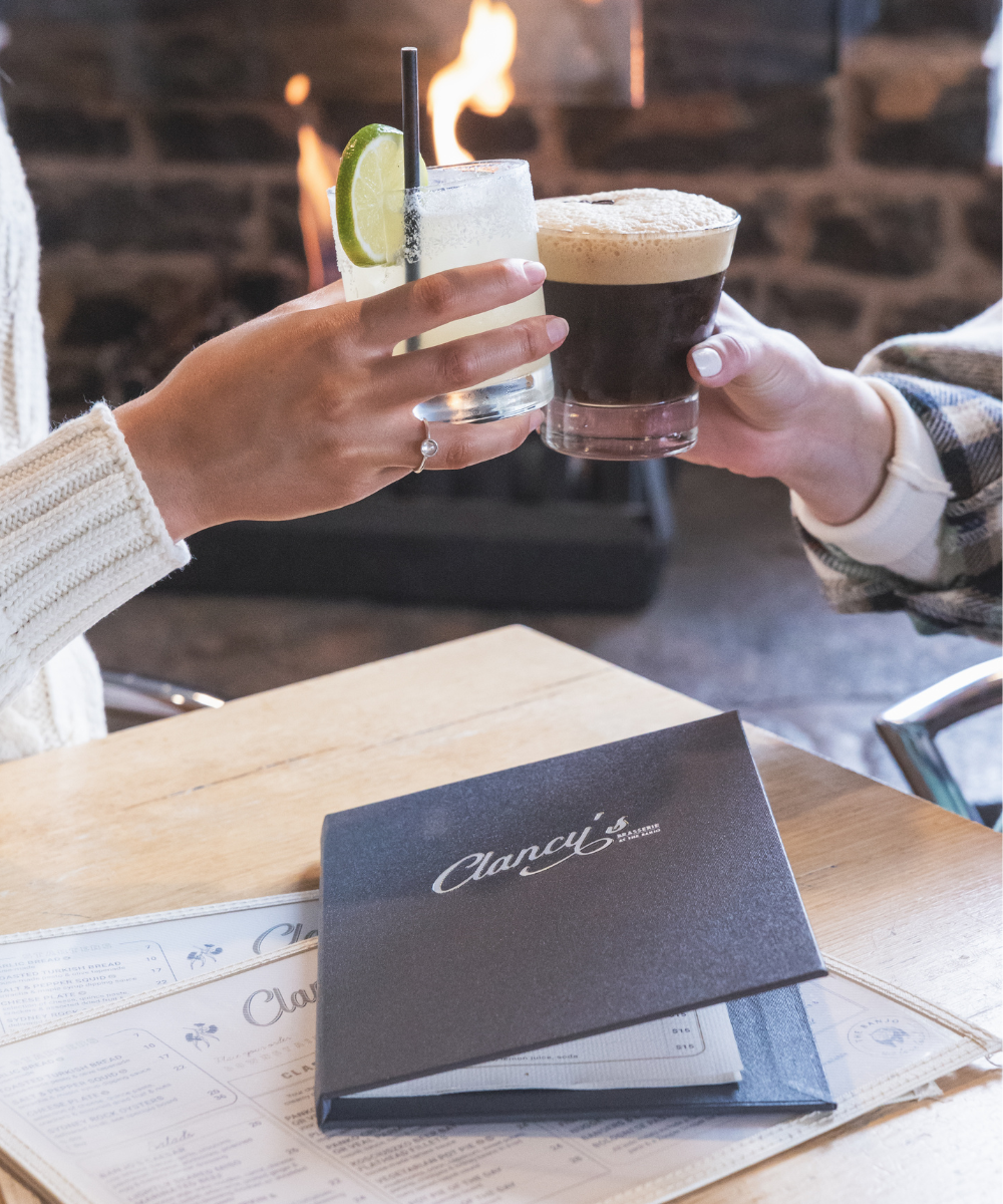 EAT & DRINK, Iconic Restaurants and Bars in Jindabyne — Banjo Paterson Inn