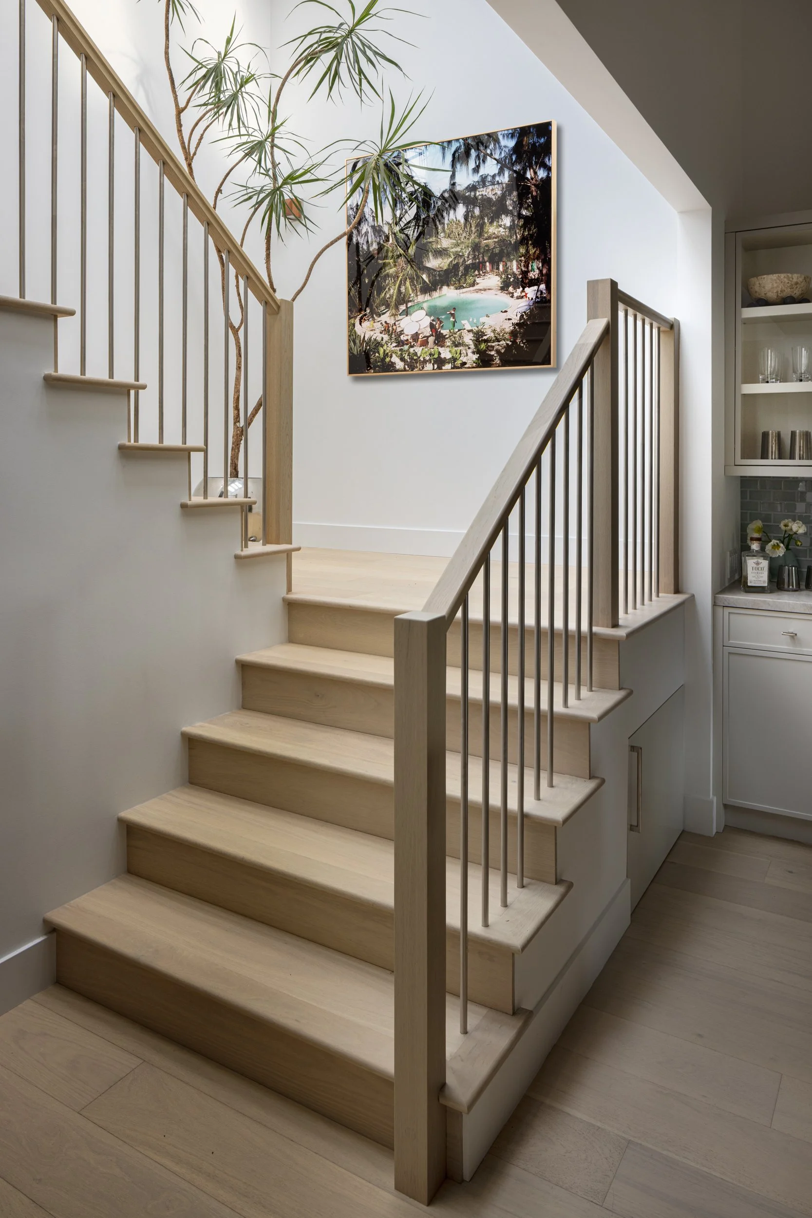 Coastal Contemporary- Nader Essa Photo-4.jpg