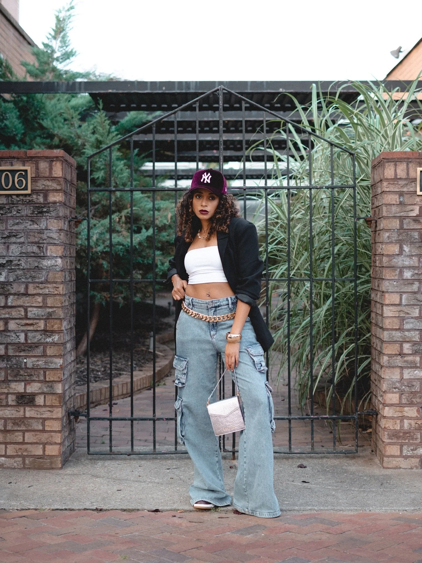 TCIC x @20vsn_photography 

bag: @byalixmonroe 
necklace: @sodr3am 
hat: @culturekings 
blazer: @prettylittlething 
top &amp; belt: @express 
jeans: @goodamerican 

#TCIC #culture #couture #aspenonlife #richmond #richmondva #rva #missrichmondusa #edi