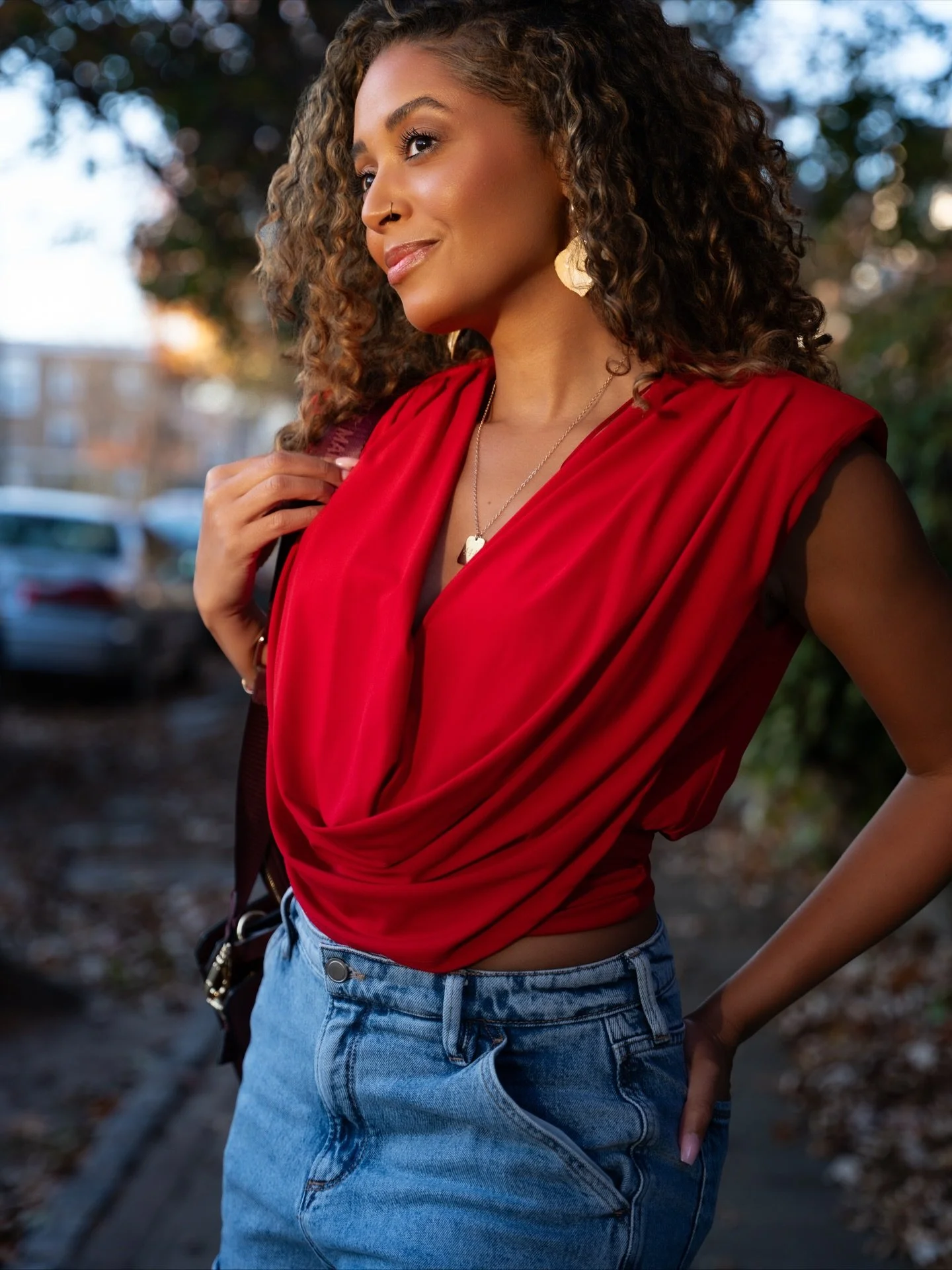 Golden Hour ✨ 

Photographer: @sovagrl23 

Jewelry: @blossom.and.love @cardowjewelers @fullcircle.rva 
Outfit: @zara @goodamerican @stevemadden @betseyjohnson 

#fall #rva #richmond #aspenonlife #fallfashion #model #lifestyle #fashion