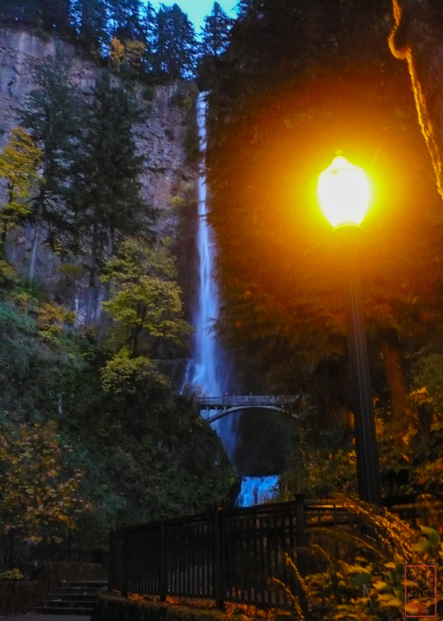 OR: Wahkeena Falls to Multnomah Falls