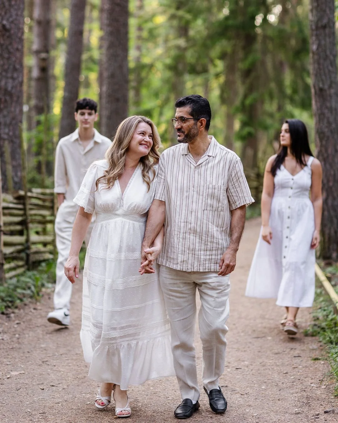 &Auml;r du r&auml;dd f&ouml;r att ditt barn inte ska visa sin b&auml;sta sida n&auml;r ni kommer till fotograferingen? (eller din partner? 😉) Du har antagligen lagt en r&auml;tt h&ouml;g ribba inf&ouml;r det h&auml;r och planerat r&auml;tt kl&auml;d