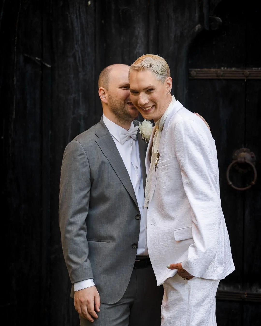 N&auml;r ni planerar ert dr&ouml;mbr&ouml;llop, vad prioriterar ni h&ouml;gst? 🌟 &Auml;r det:

&middot; Lokalen &ndash; att hitta den perfekta platsen med r&auml;tt k&auml;nsla?
&middot; Maten &ndash; att bjuda p&aring; en of&ouml;rgl&ouml;mlig matu