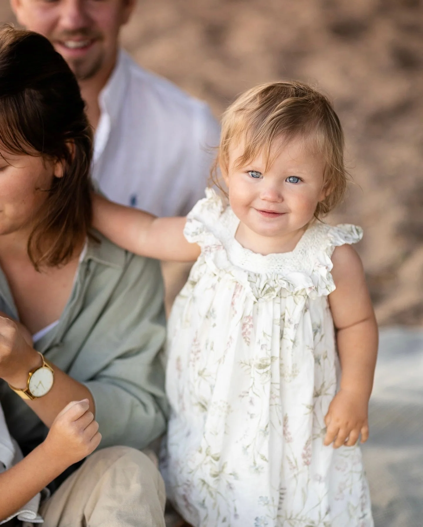 Jag vill inte skr&auml;mma dig.. men ibland beh&ouml;vs en p&aring;minnelse.. ❤️
Du vet det d&auml;r du g&aring;r och v&auml;ntar p&aring;? Tiden f&ouml;r det &auml;r NU! (Jag vet att du visste det redan, tiden g&aring;r l&auml;skigt snabbt.) 

Fotog