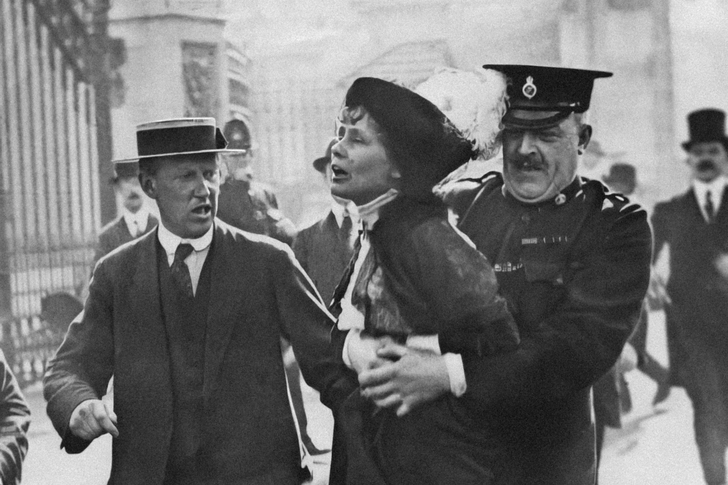 Introducing… Saskia Lyons