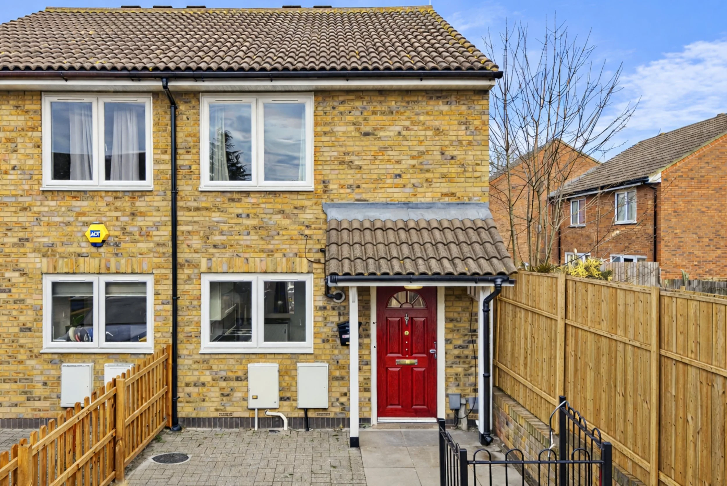 Omnibus Way, London, E17 