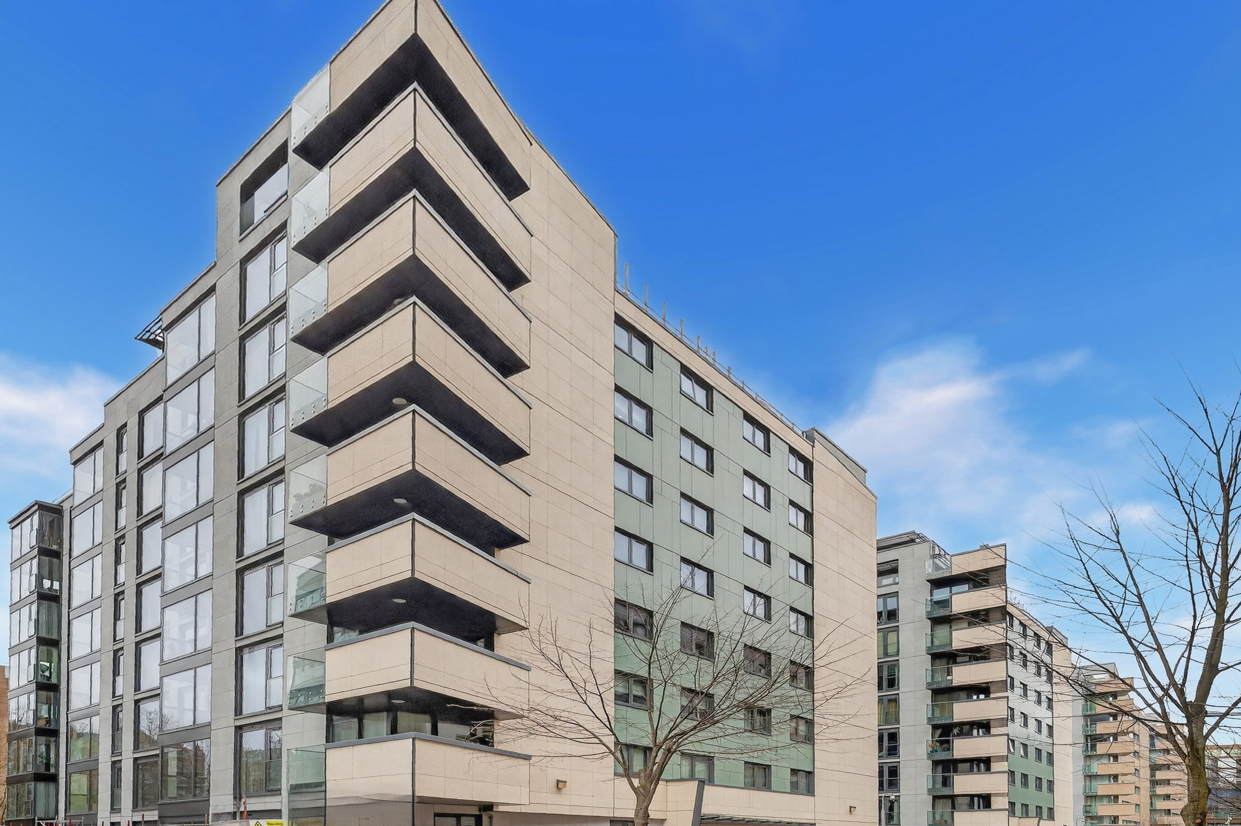 Waterside Way, London, N17 