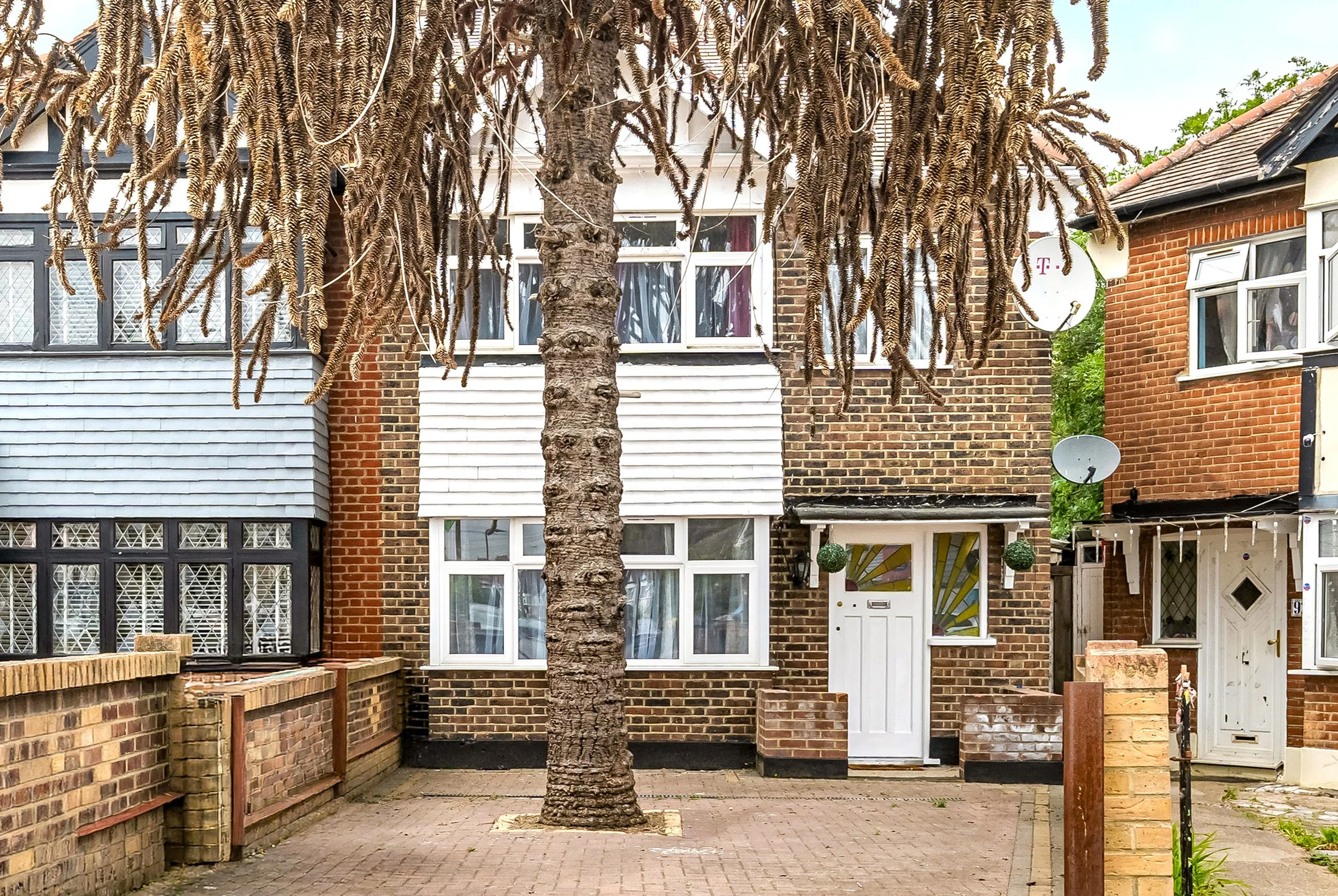 Markmanor Avenue, London, E17 