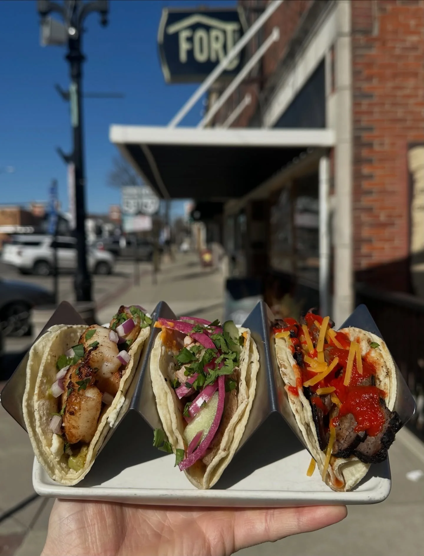 🌮 It&rsquo;s Tuesday! 🌮 
Tacos are $3 ALL day! 
- saut&eacute;ed shrimp
- bahn mi
- tritip 

We open at 11! See you soon 😉 

#taco #tacotuesday #lunch #uppersandusky