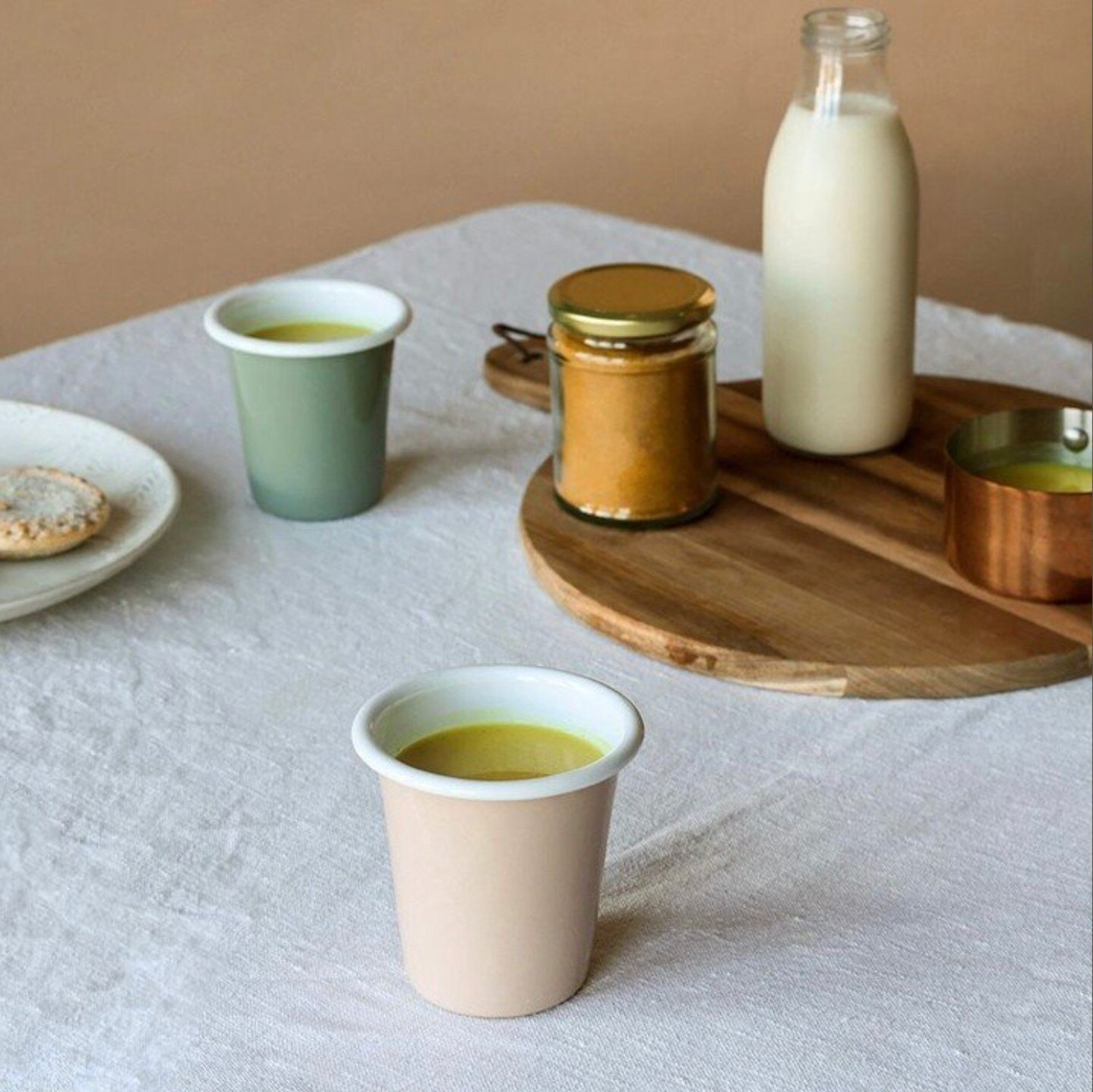 These Falcon coloured enamel tumblrs are perfect as cups, or even to be used as mini vases 💐 oh, and did we mention they're unbreakable too?!

A perfect little addition to your kitchen!

Available in 3 colours:
Marie Rose, Tarragon or Cream