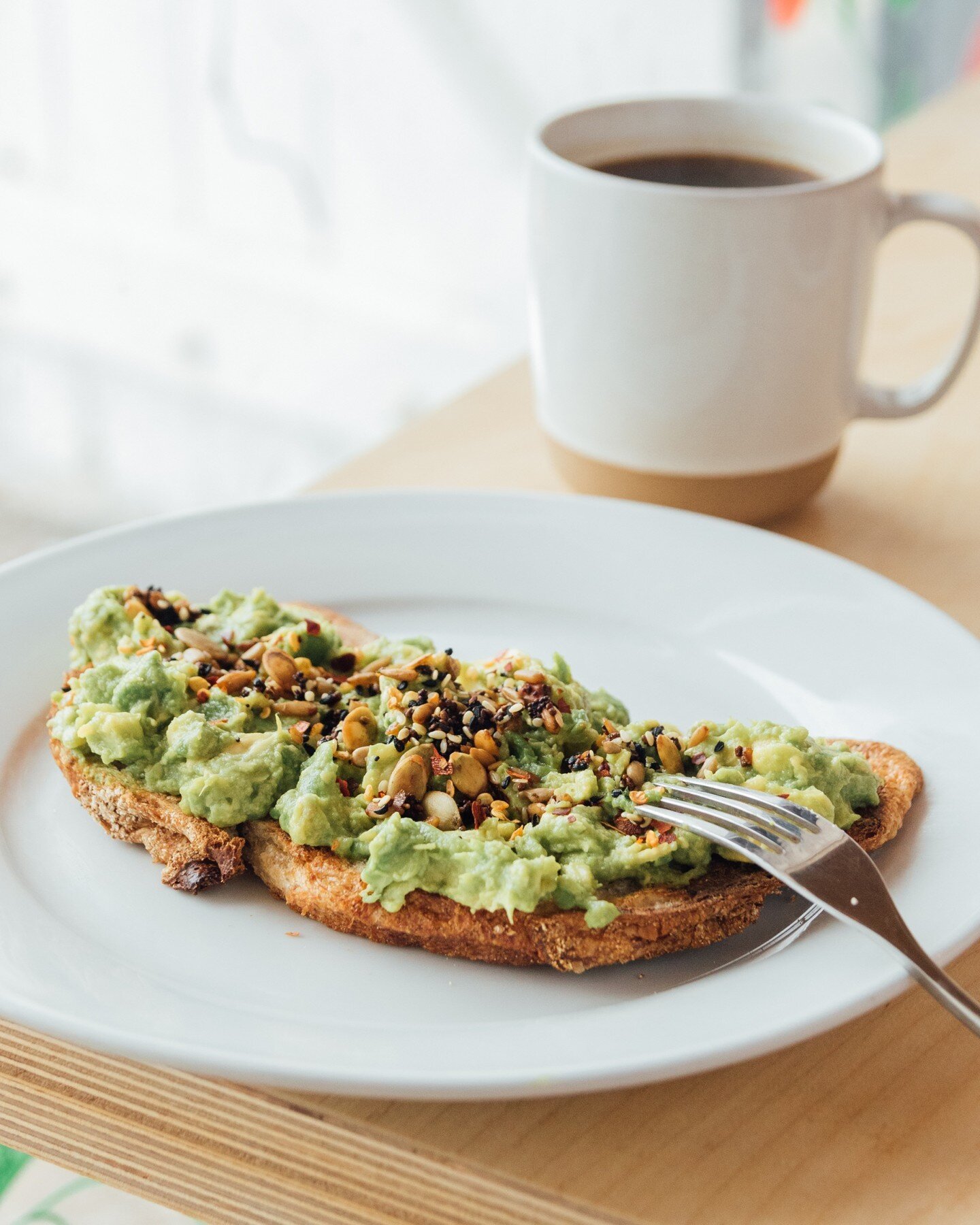 Keep it simple this Sunday with Avo on Toast and a Black Americano 😋