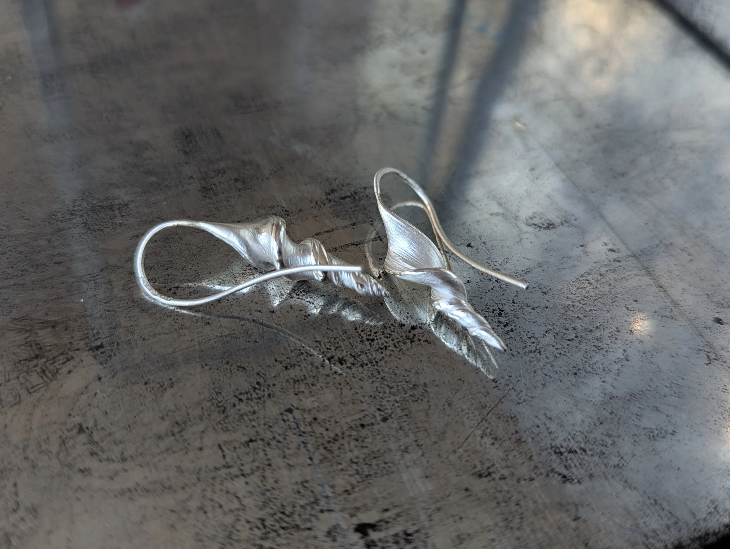 Anny Hsieh_Shore_ Mermaids purse earring.jpg