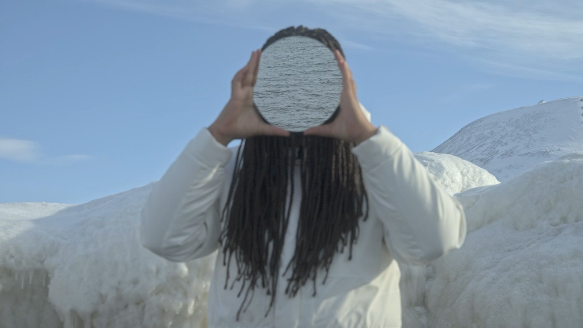 A-FI-SA. Maritea Daehlin. Still from 3 screen video installation