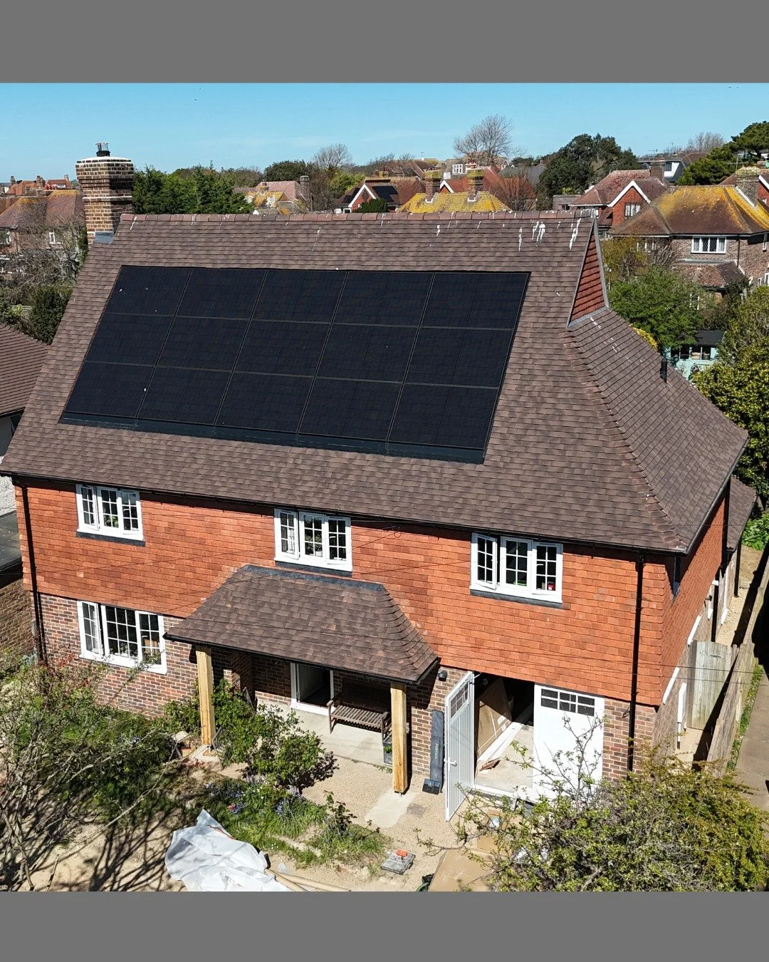 Swipe to see the progress on our two storey side and single-storey rear extension project 👷&zwj;♂️✨

Drawings by @g3_architecture
.
.
.
.
.
.
.

#HomeRenovation #DreamHome #EcoFriendlyLiving #HomeTransformation #BungalowMakeover #Homes #HomeImprovem