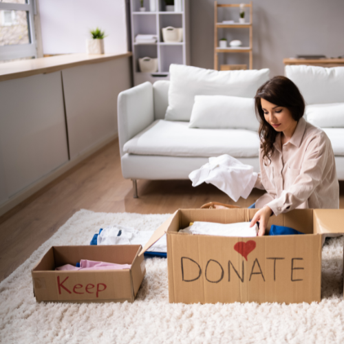 Woman finding easy to let go of items and feel emotionally confident working with Mindful Tidying in an home organization session
