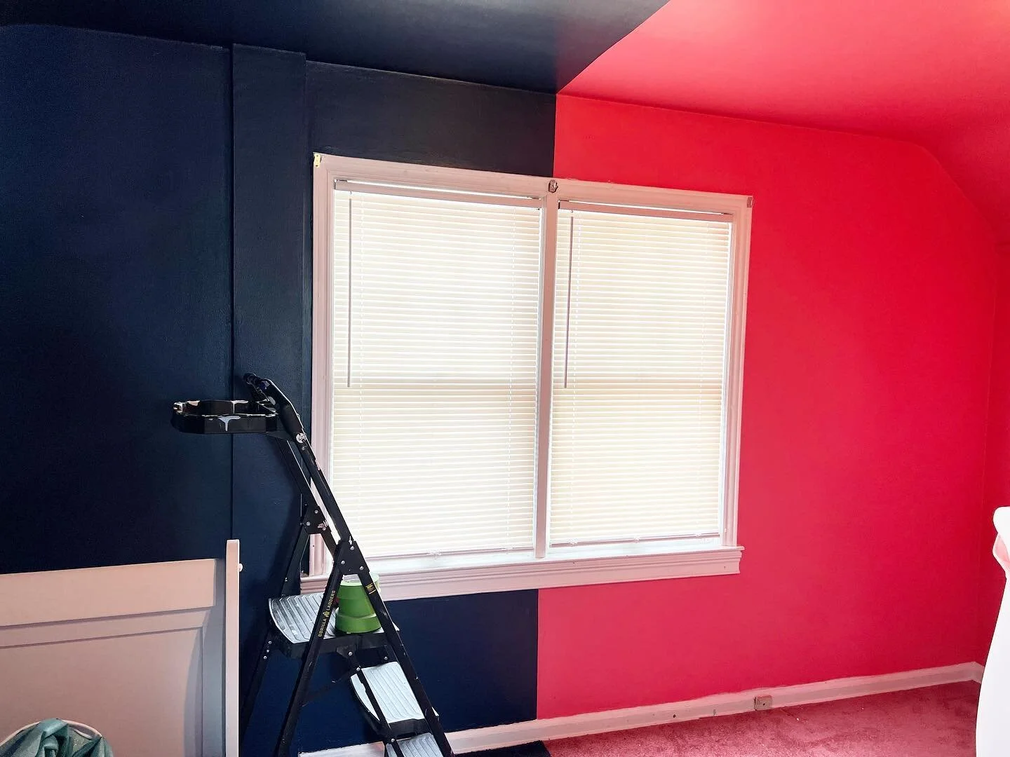 When your client has daughters who like two different colors. #EveryOneIsHappy #accentwall #stripes #stripedaccentwall #Splitroomideas