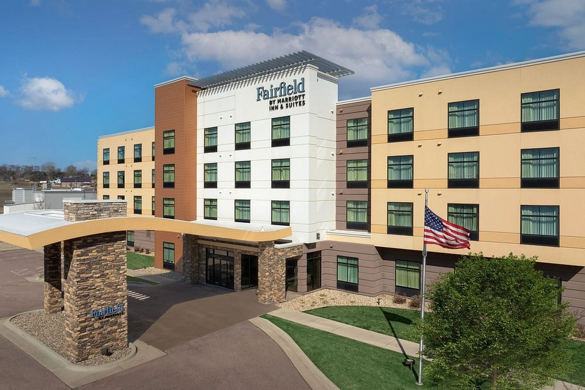 Fairfield Inn & Suites Sioux Falls Exterior - 2.jpg