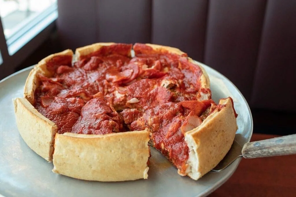 My fridge: We have groceries

My brain: order Savastano's Pizzeria 😉

My fridge: No seriously, we can cook at home

My brain: S-A-V-A-S-T-A-N-O-S! 😋😋