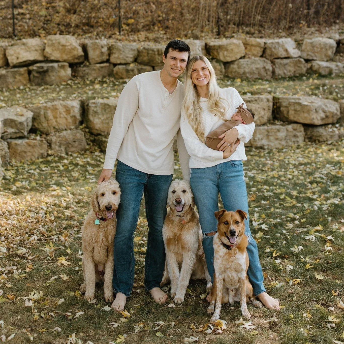 📣📣We are so excited to announce the newest chiropractor to join our team! Dr. Taylor Hart will be joining River Valley Chiropractic on November 3rd! He has been practicing in the area for the last couple years and has a passion for rehab and helpin