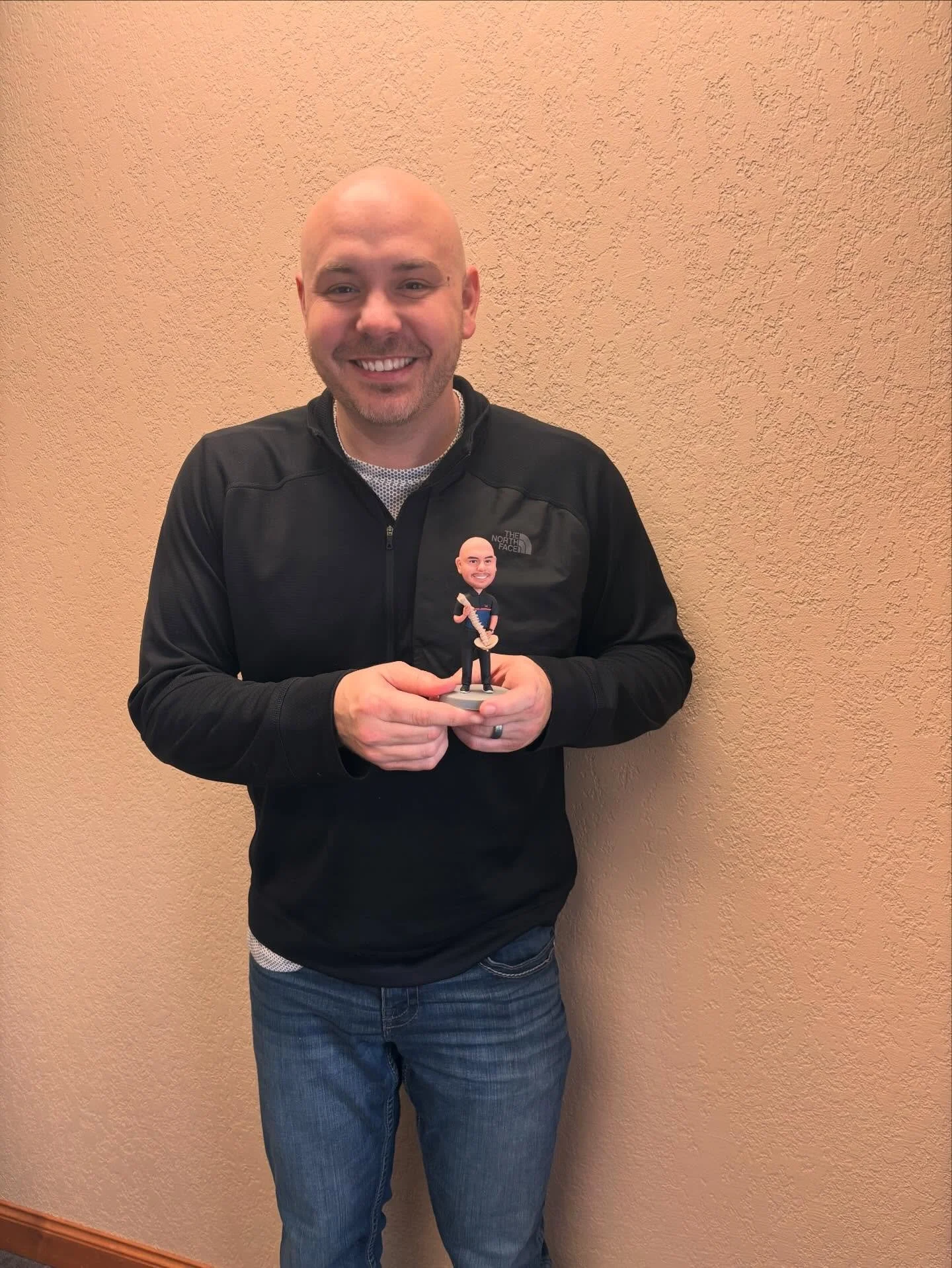 Yesterday we celebrated Dr. Jim's birthday as a staff and got him this awesome look alike bobble head!

#rivervalleychiropractic #onalaskawi #lacrossewi #onalaskawisconsin #rivervalleychiropractor